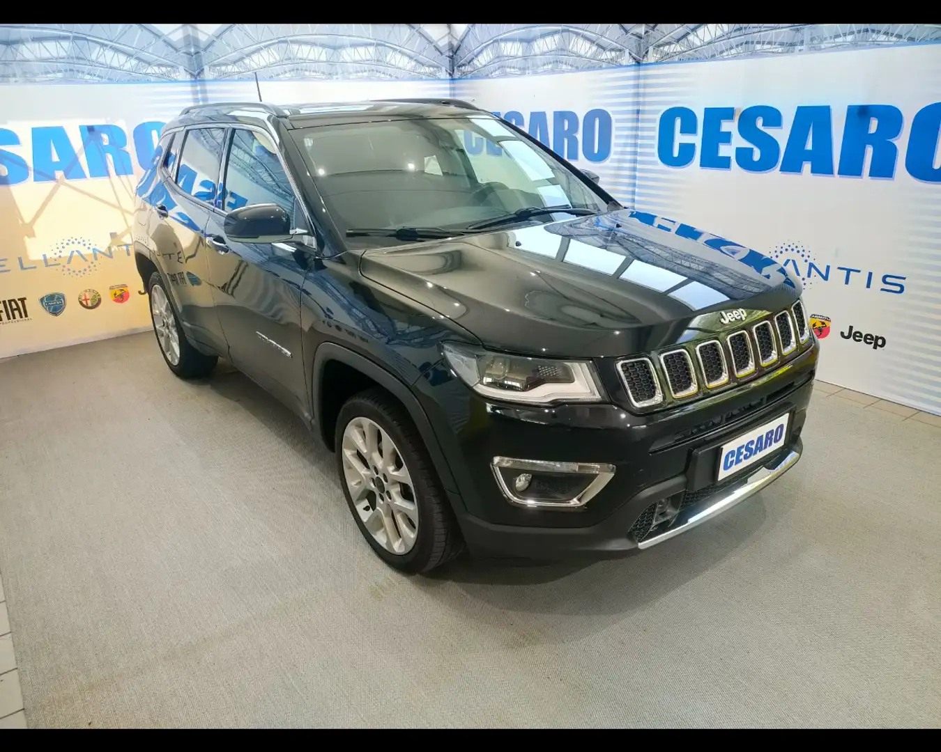 Jeep Compass 1.4 MultiAir 2 Limited Noir - 1