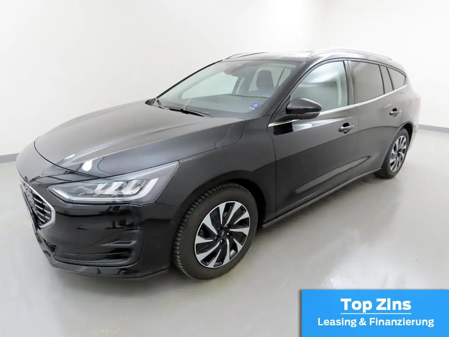 Ford Focus Turnier 1.0 M-Hybrid Aut. Titanium AHK+ACC Schwarz - 2