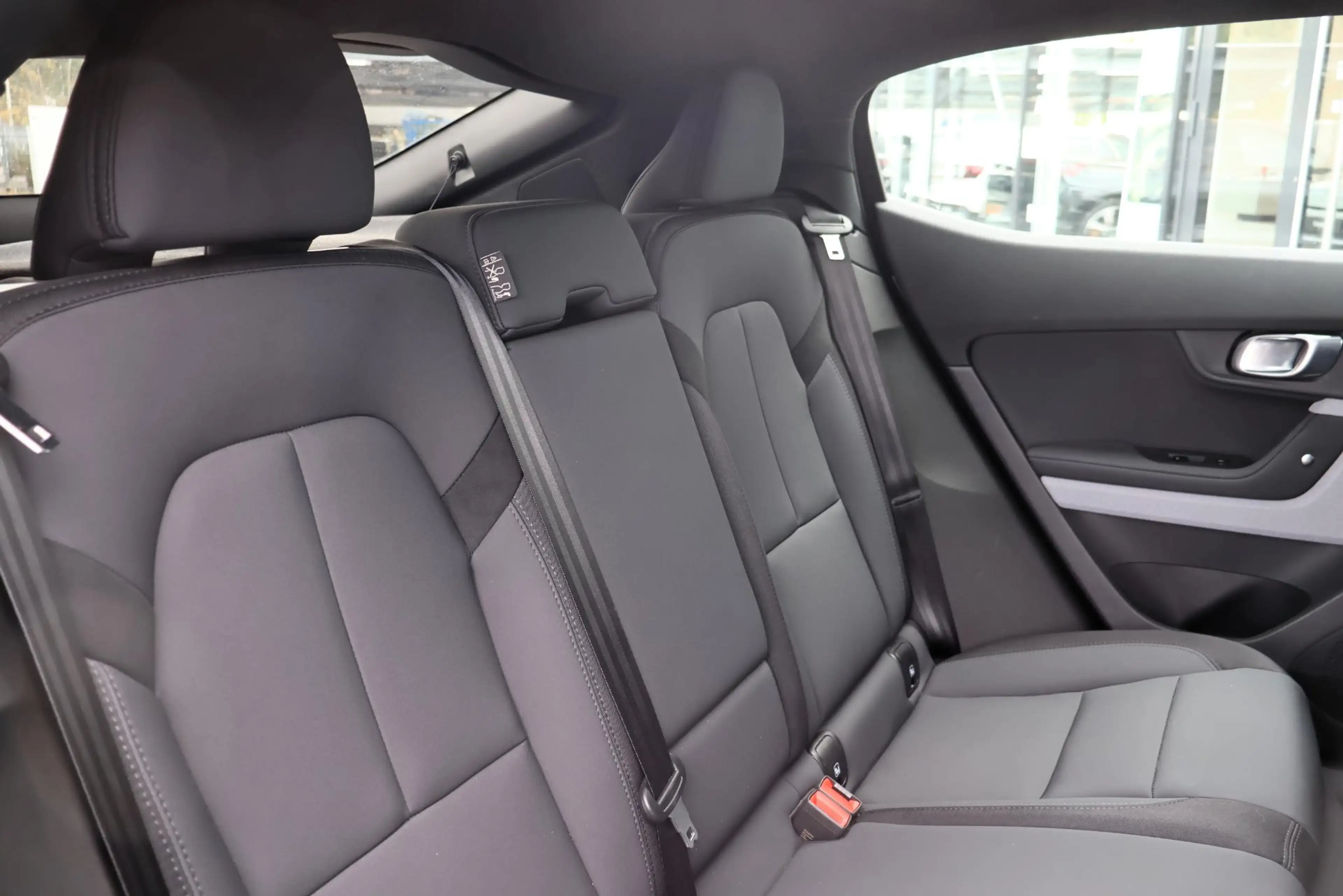Polestar 2 Long Range Single Motor 78 kWh Panoramisch Dak | W — photo 8