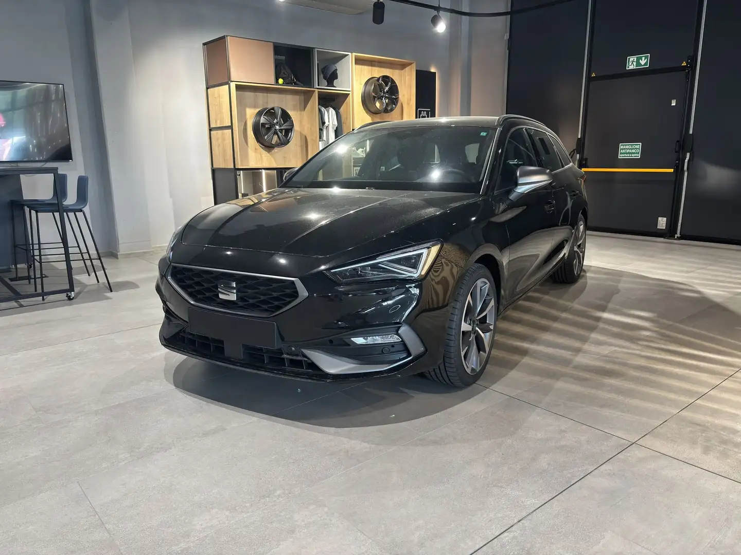 SEAT Leon ST 2.0 TDI 150 CV DSG FR Technology Pack Nuova Nero - 1