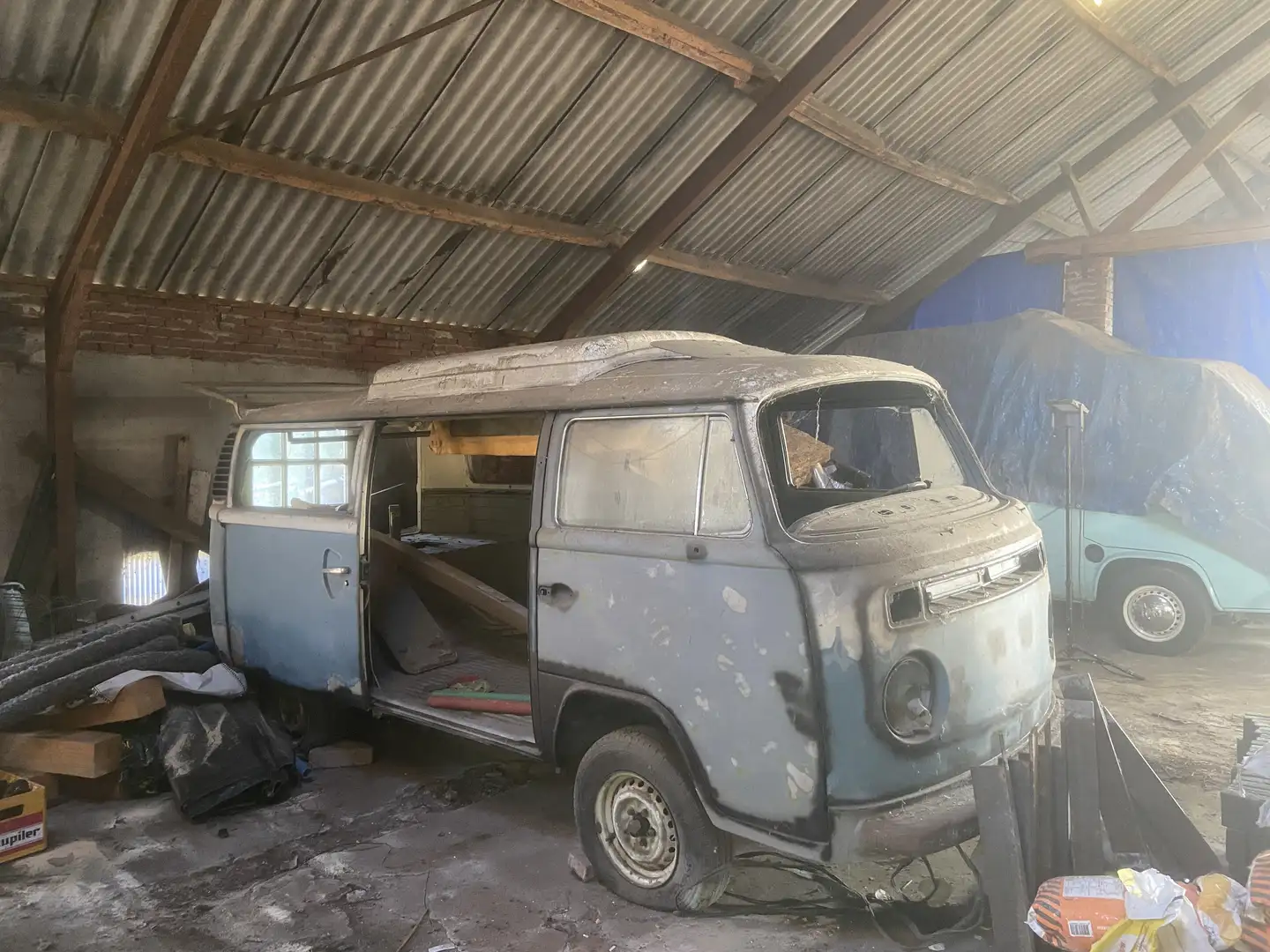 Volkswagen T2 T2B camper project/opknapper - 1