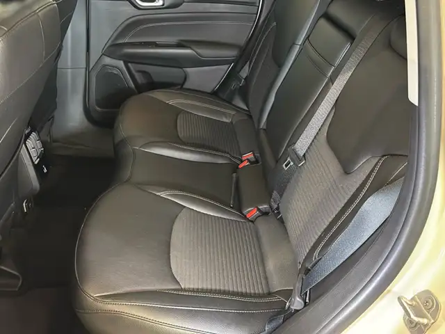 Jeep Compass view 12