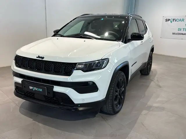 2022 Jeep Compass in White for sale