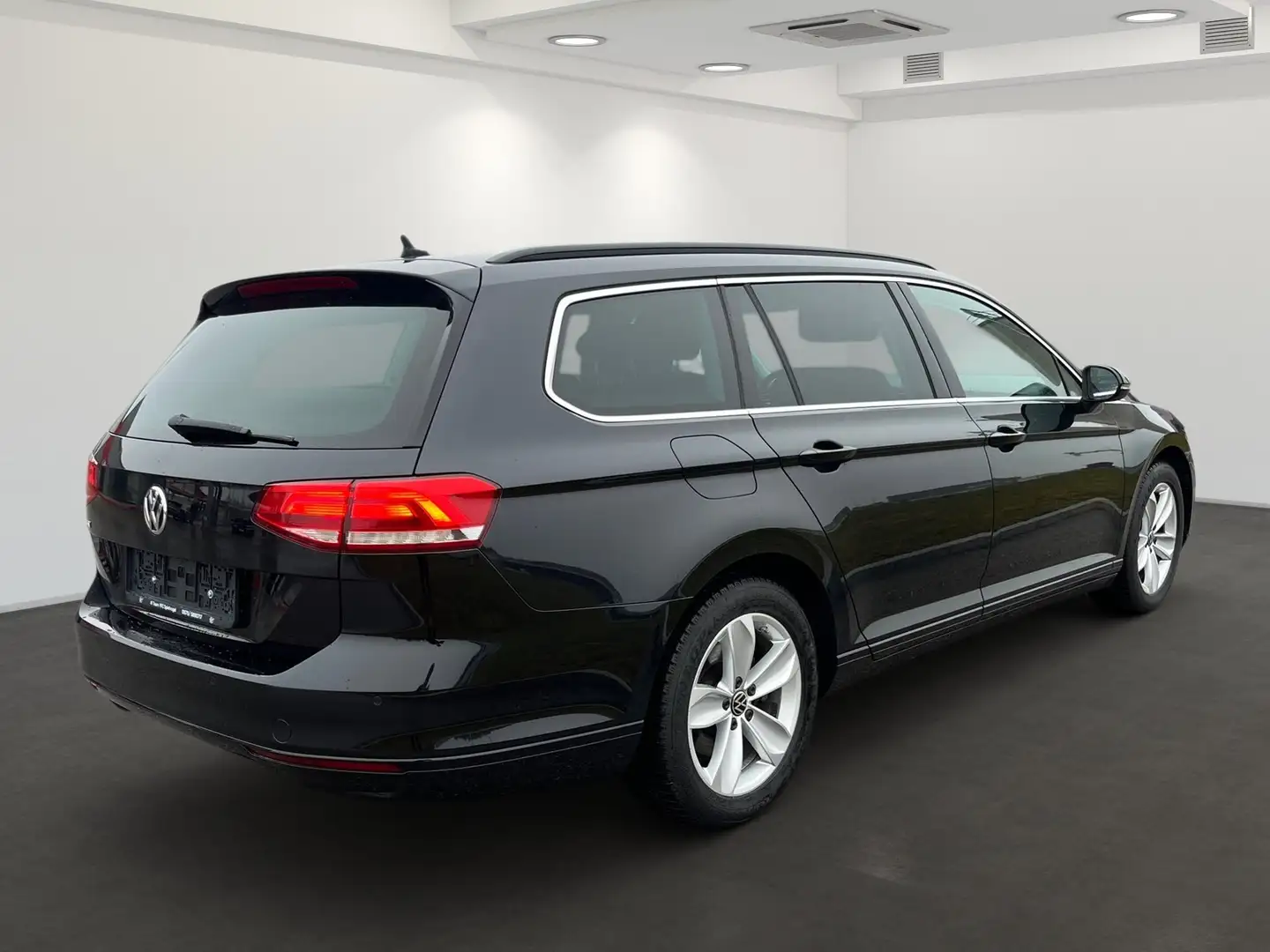 Volkswagen Passat Variant *GARANTIE*ACC*ANHÄNGERKUPPLUNG* Schwarz - 2