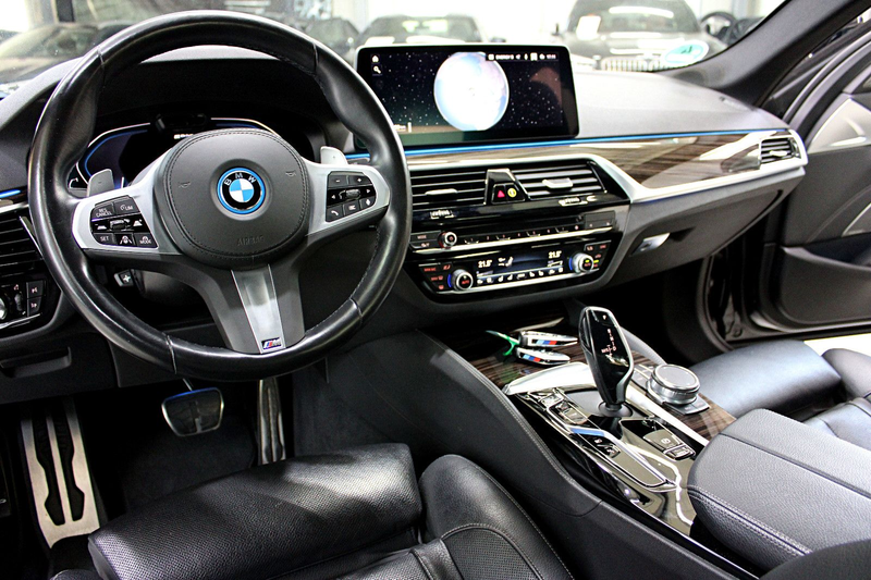 BMW 545 e xDrive,HUD,Kamera,H&K,Komfort,Laser — photo 8