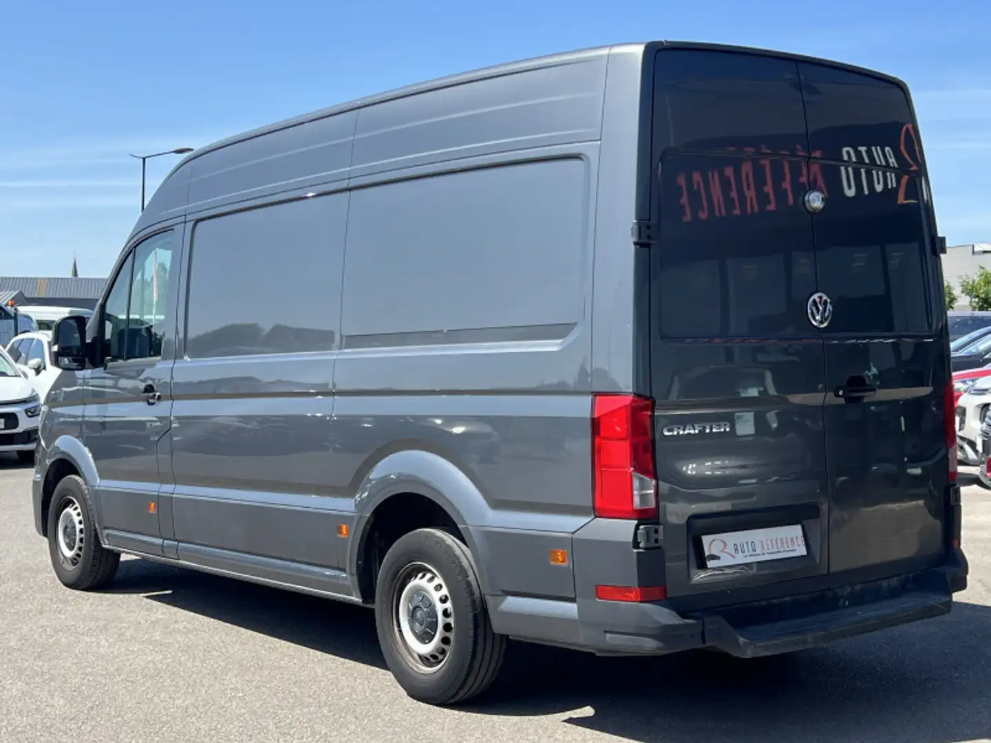 Volkswagen Crafter 30 L3H3 2.0 TDI 140CH TRACTION BVA8 Gris - 2