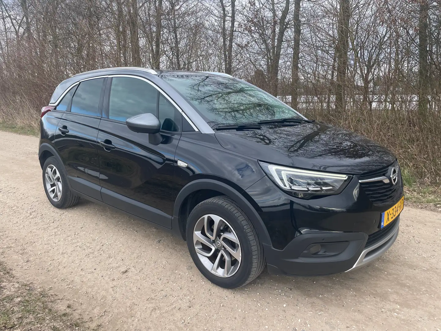 Opel Crossland X Crossland X 1.2 T. Innovation Negro - 1