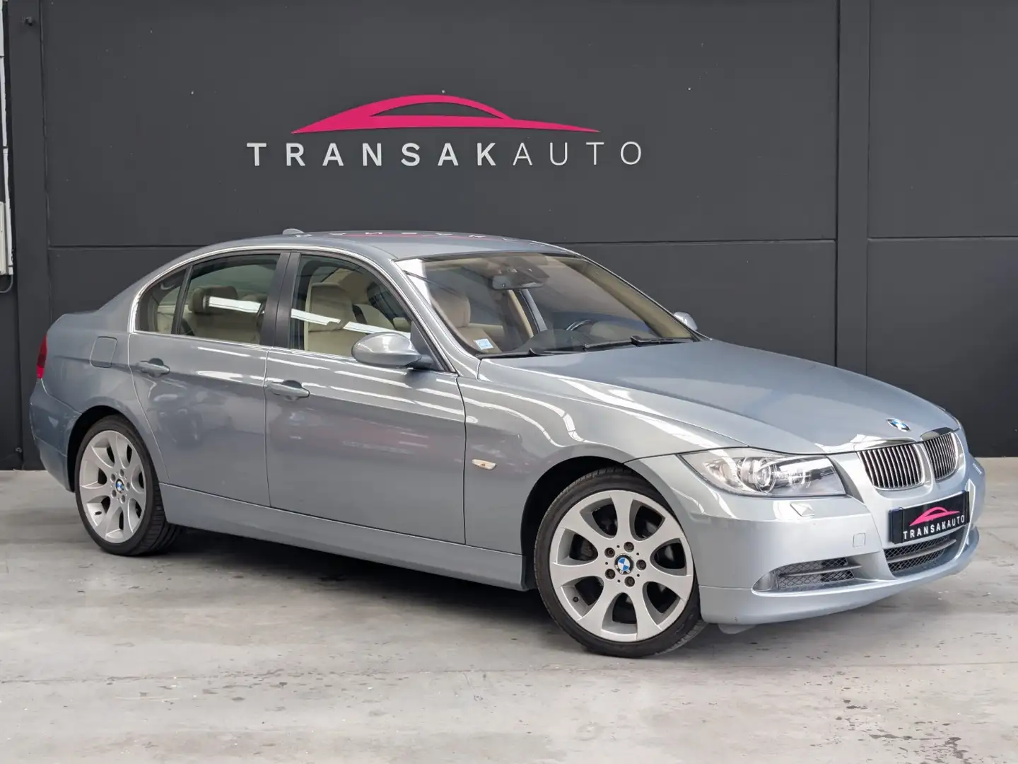 BMW Luxe A Gris - 1