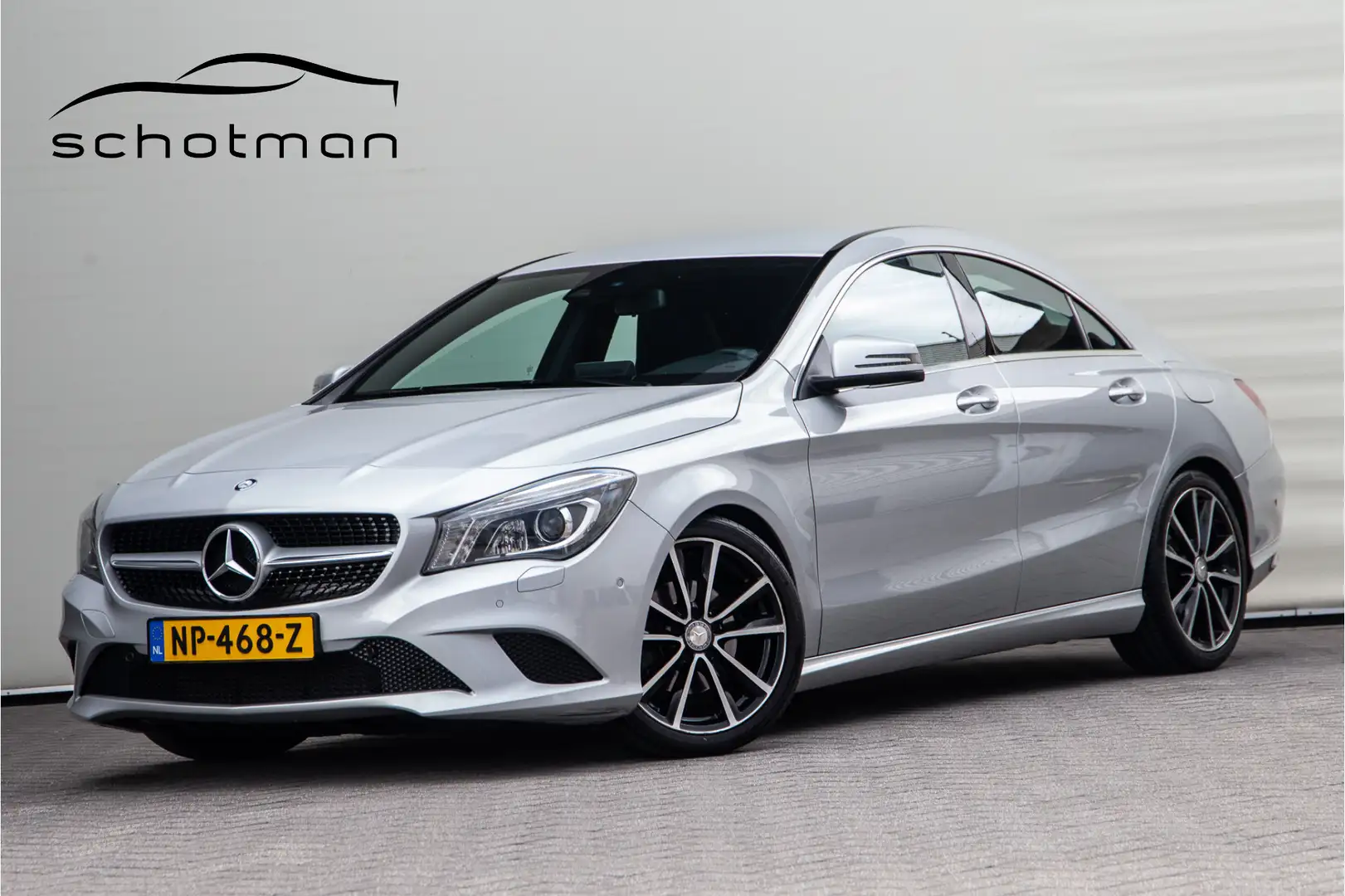 Mercedes-Benz CLA 180 Ambition Aut7 Navi, Stoelverwarming, 2015 Grijs - 1