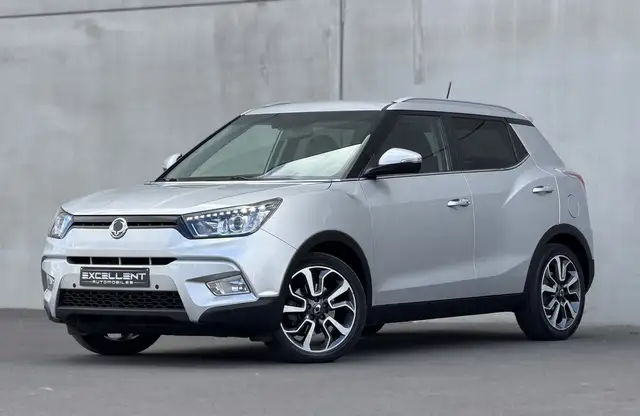 SsangYong Tivoli Tivoli 1.6i e-XGi 2WD/FULL OPTION/BOITE AUTO/