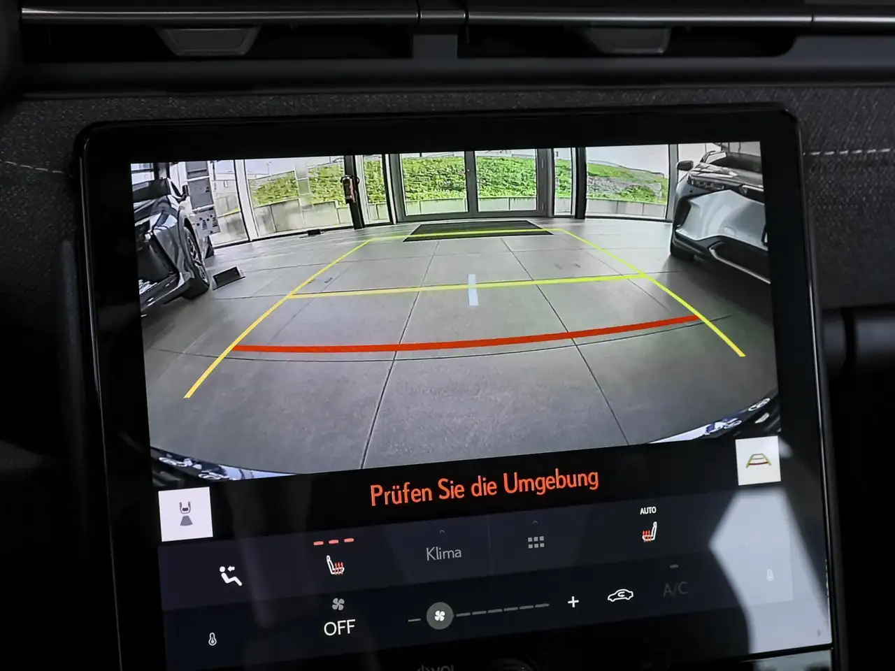 Lexus LBX 1.5 Hybrid Komfort NAVI PDC KLIMA BT ZV SERVO 14