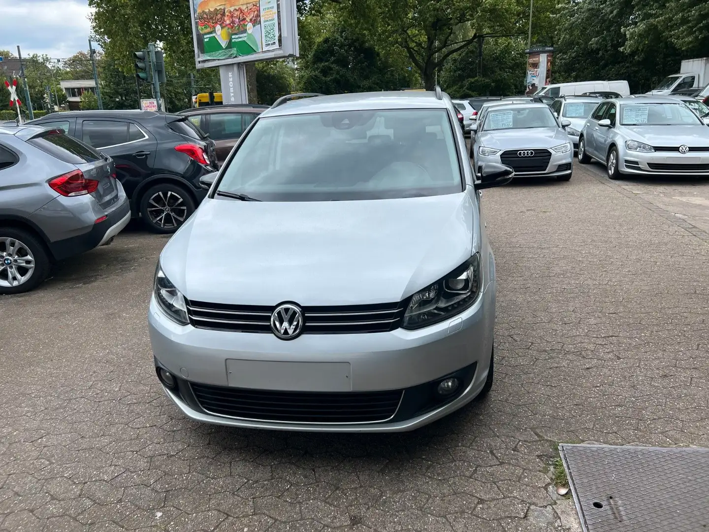 Volkswagen Touran 1.6 TDI Match BMT Navigation-Climatronic Silber - 2