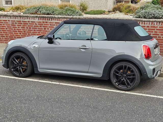 Imagine MINI Cooper S Cabrio Mini Cooper S Cabrio Aut.