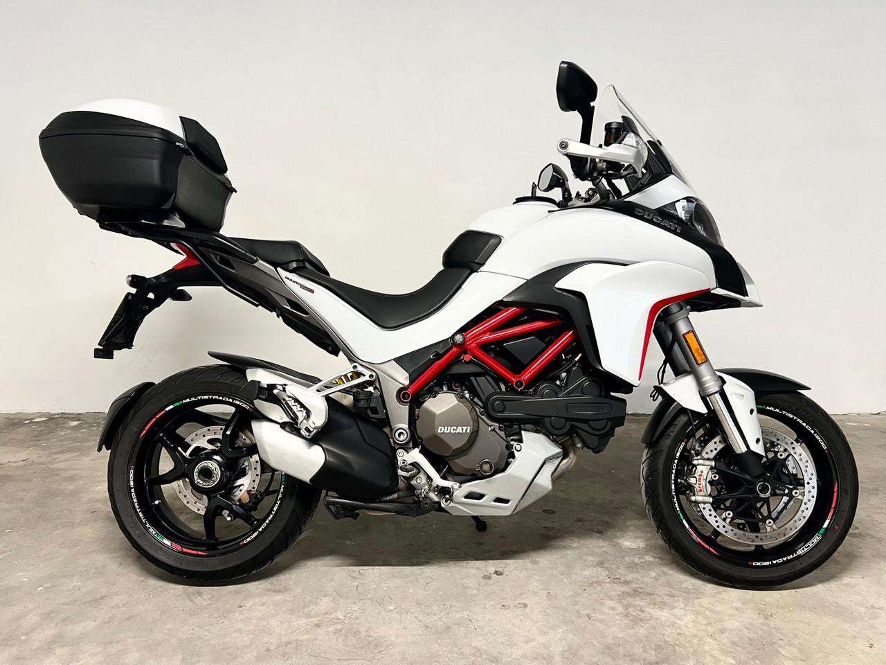 Ducati Multistrada 1200 S Touring