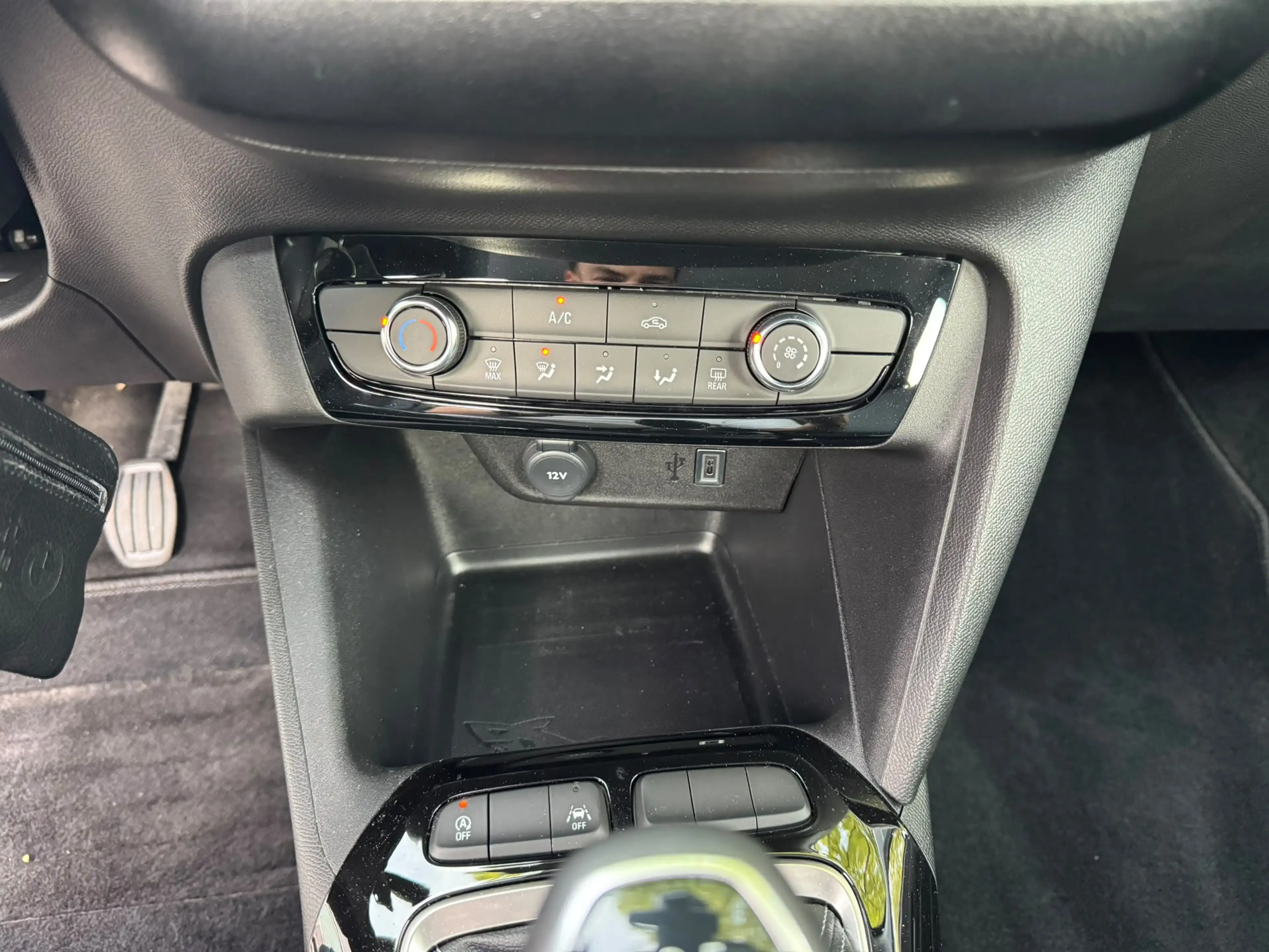 Opel Corsa Navigation Klima Tempomat PDC 1 Hand Spurhalter — photo 14