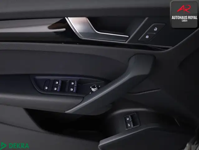 Audi Q5 view 15