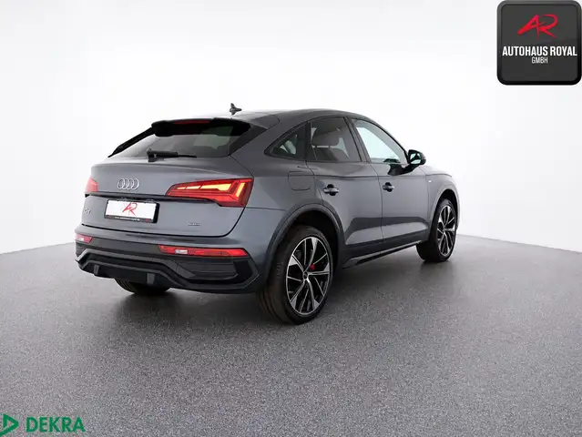 Audi Q5 view 5