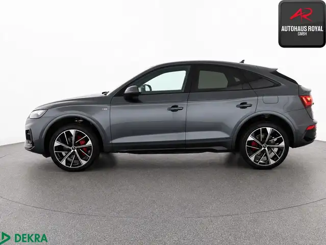 Audi Q5 view 2