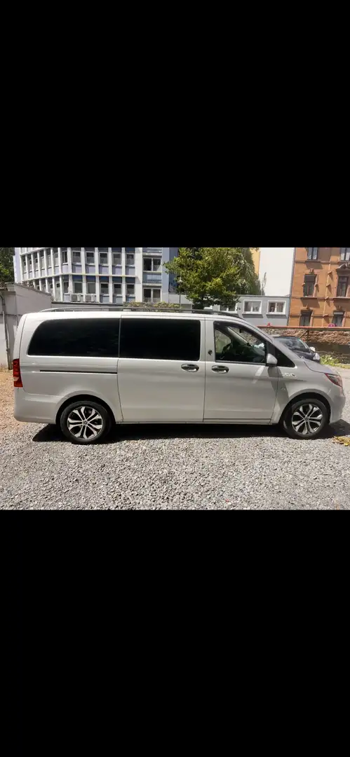 Mercedes-Benz Vito 116 CDI (BlueTEC) Lang Aut. Mixto (PKW) - 2