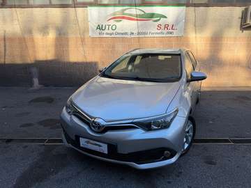 Auris Touring Sports 1.8h Active cvt