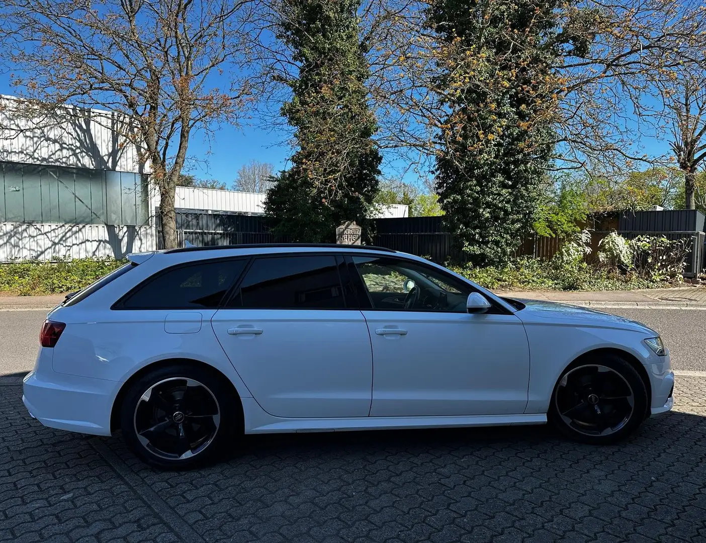 Audi A6 2.0 TDI quattro Weiß - 2