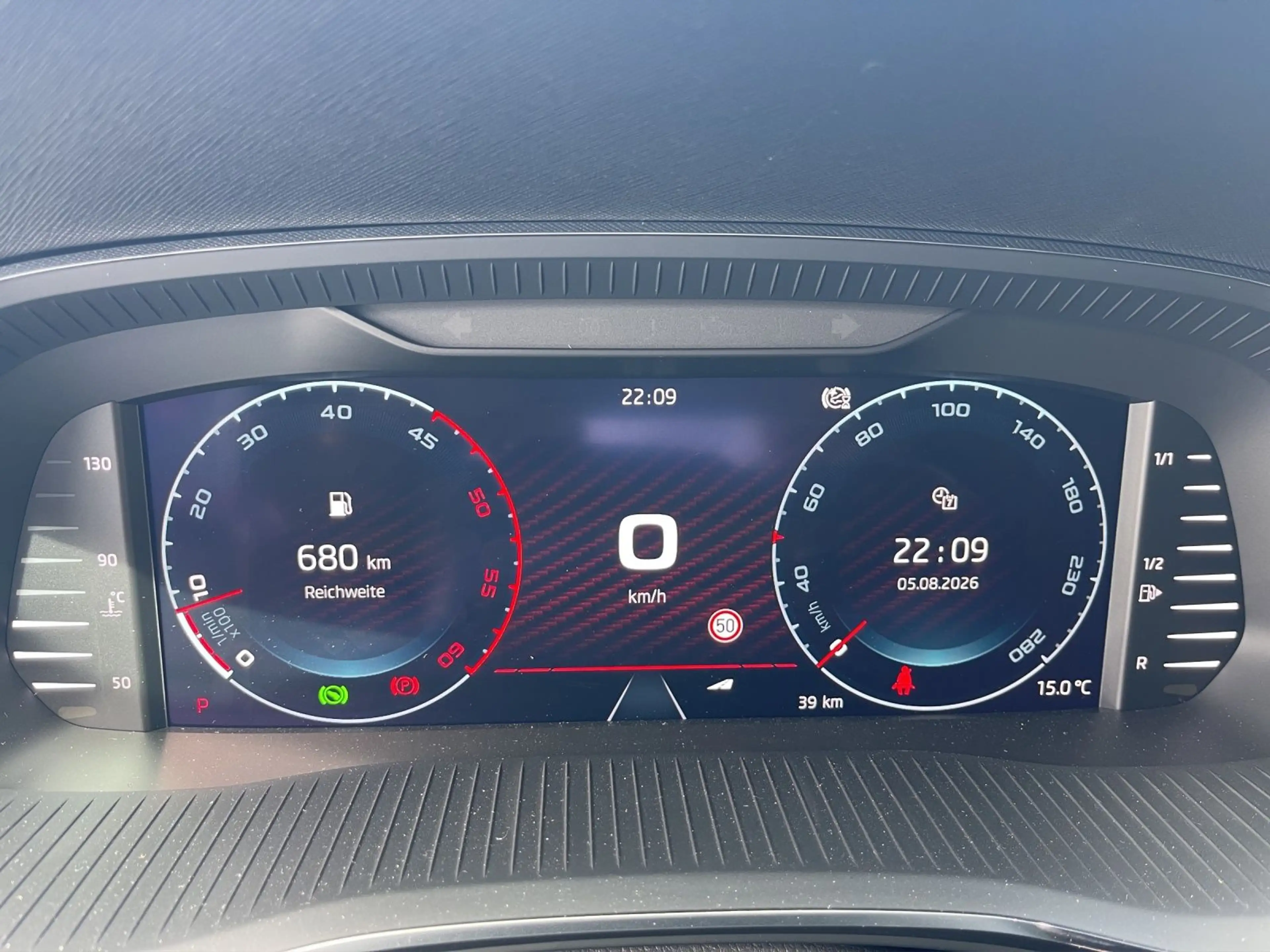 Skoda Octavia Combi 2.0 TDI DSG - RS Final Edition — photo 11
