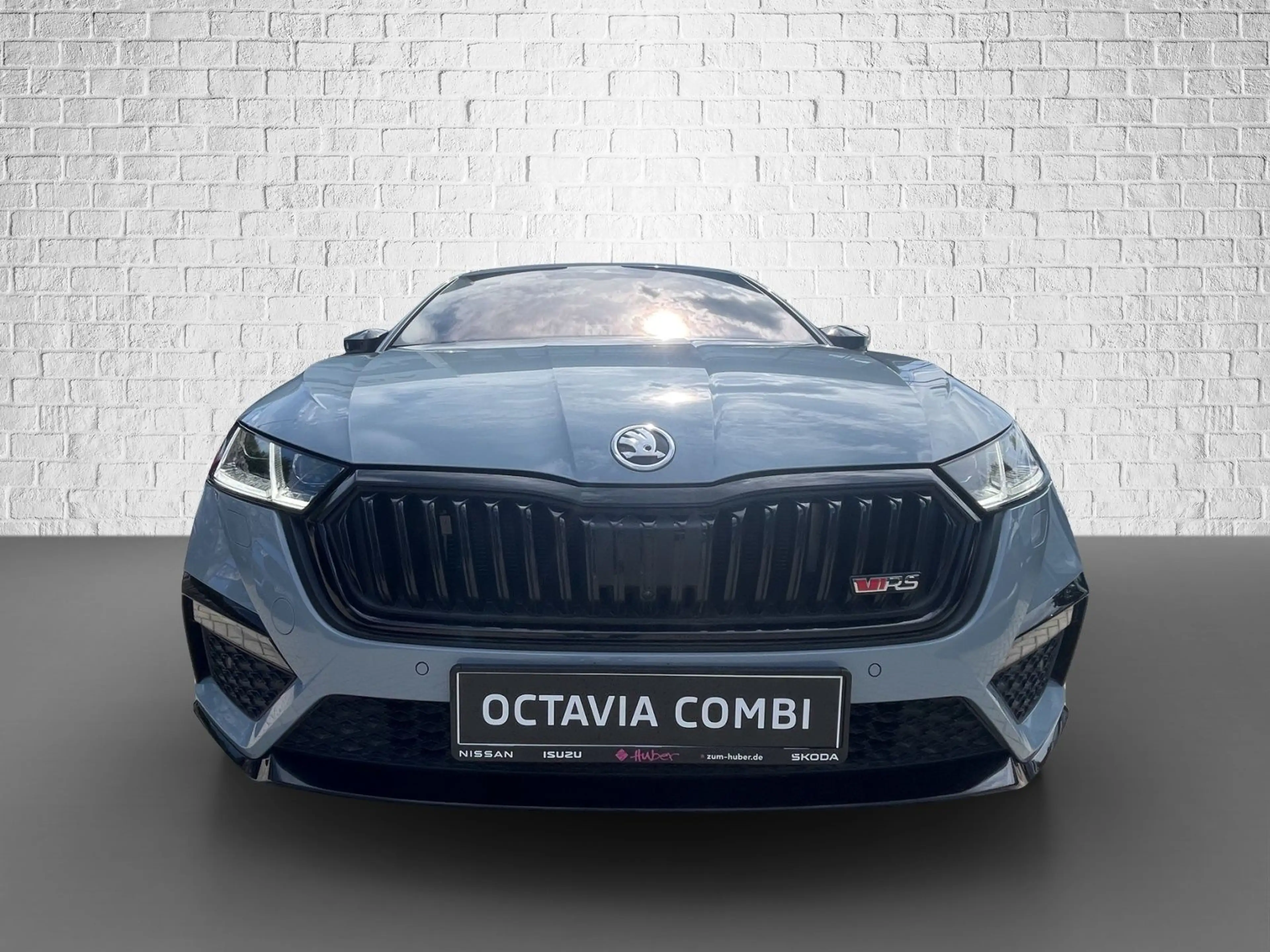 Skoda Octavia Combi 2.0 TDI DSG - RS Final Edition — photo 8