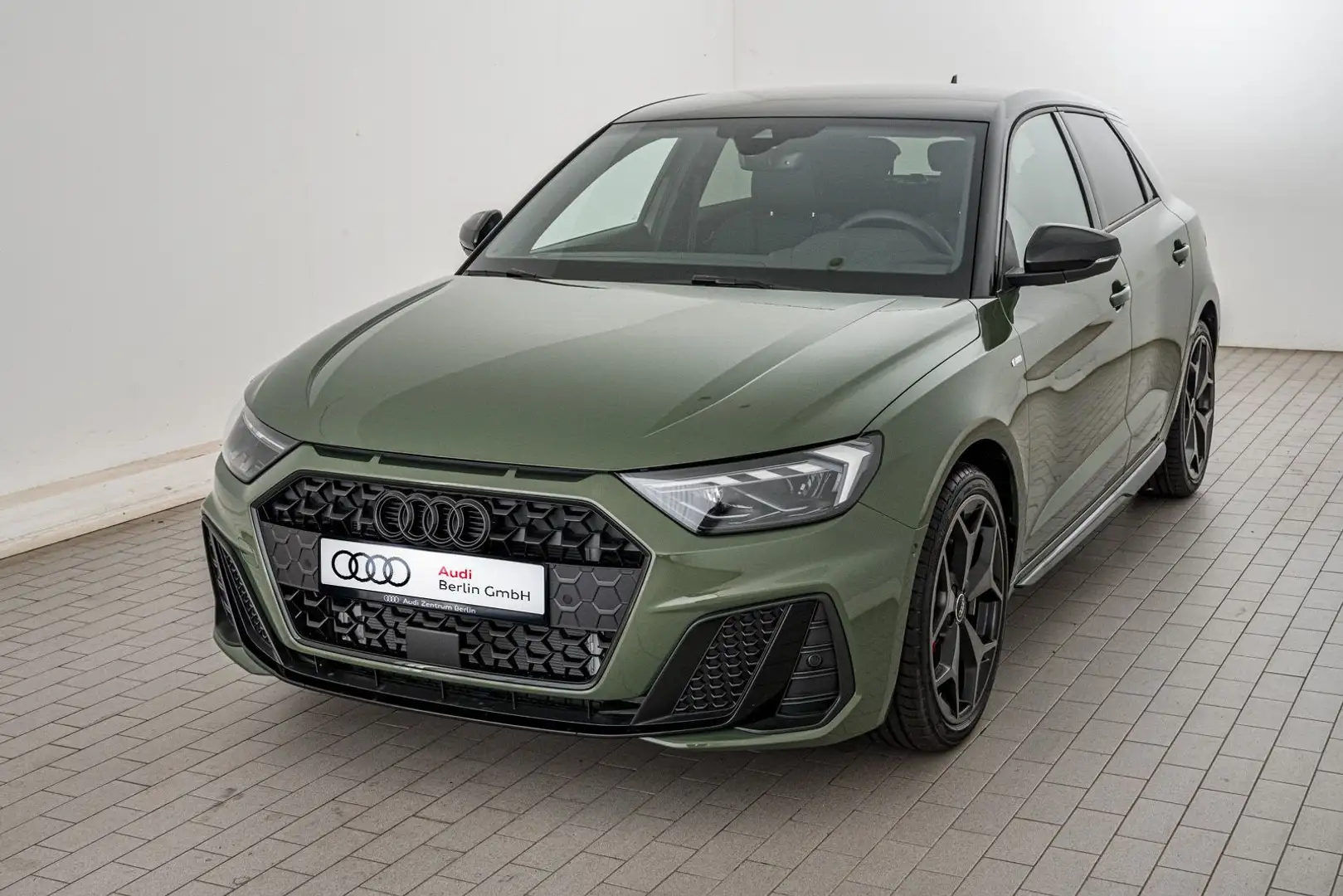 Audi A1 S line 35 TFSI S tronic Grün - 2