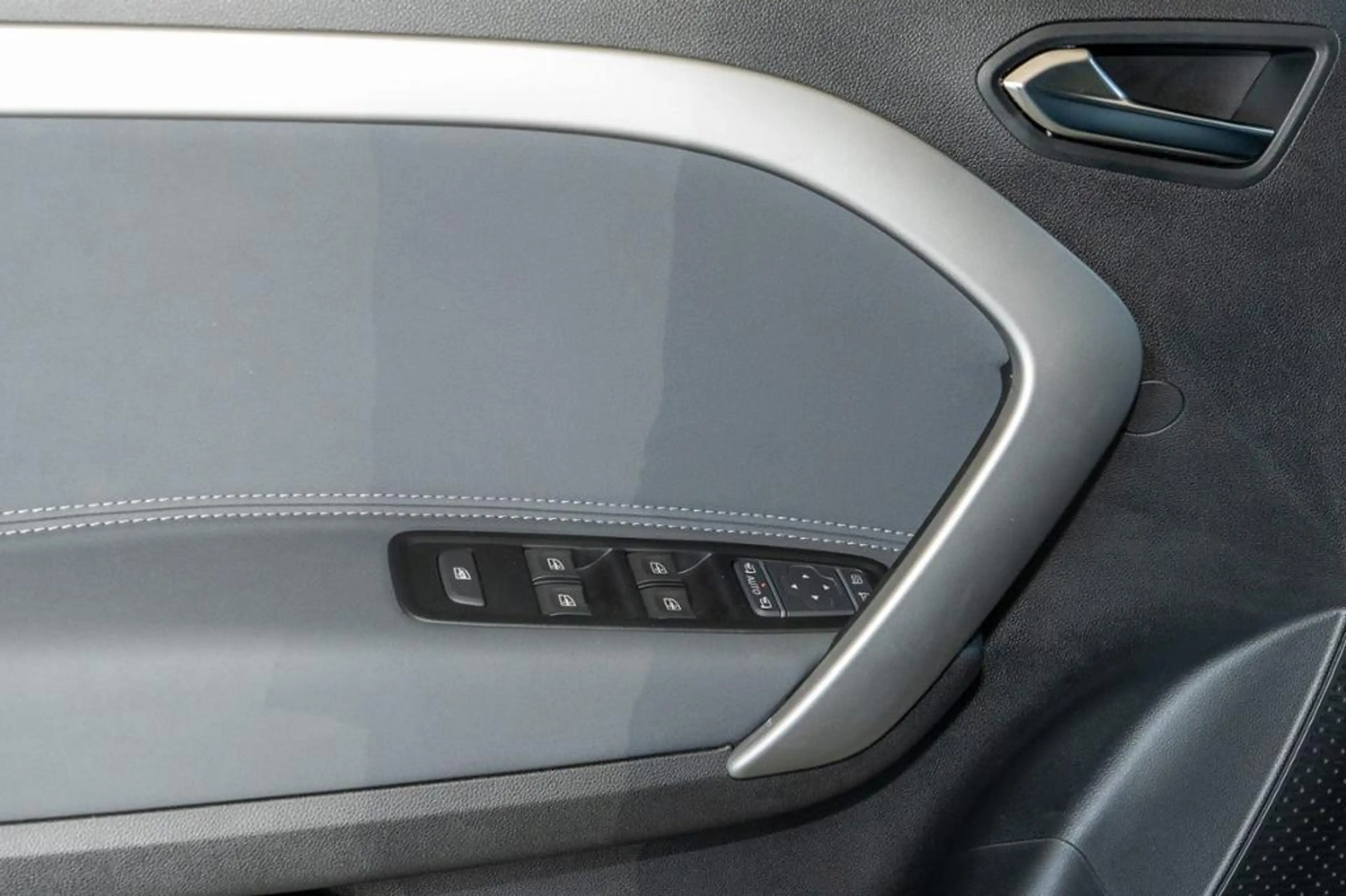 Mercedes-Benz T-Class T 180 d *Edition Navi LED Kam KeyGo — photo 11