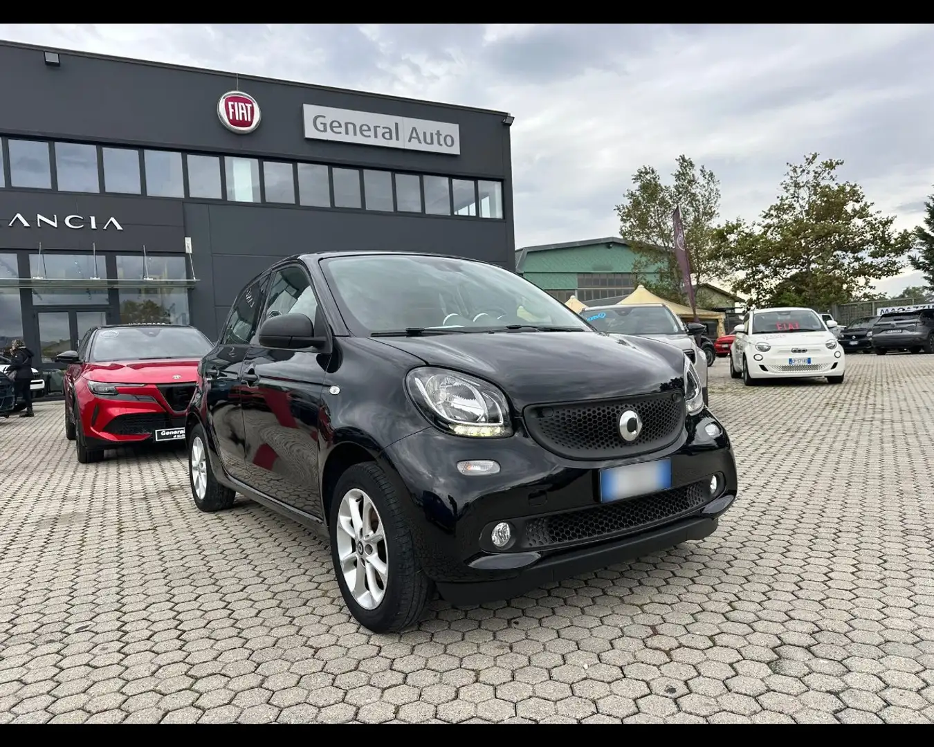 smart forFour II 1.0 Youngster 71cv c/S.S. Nero - 1