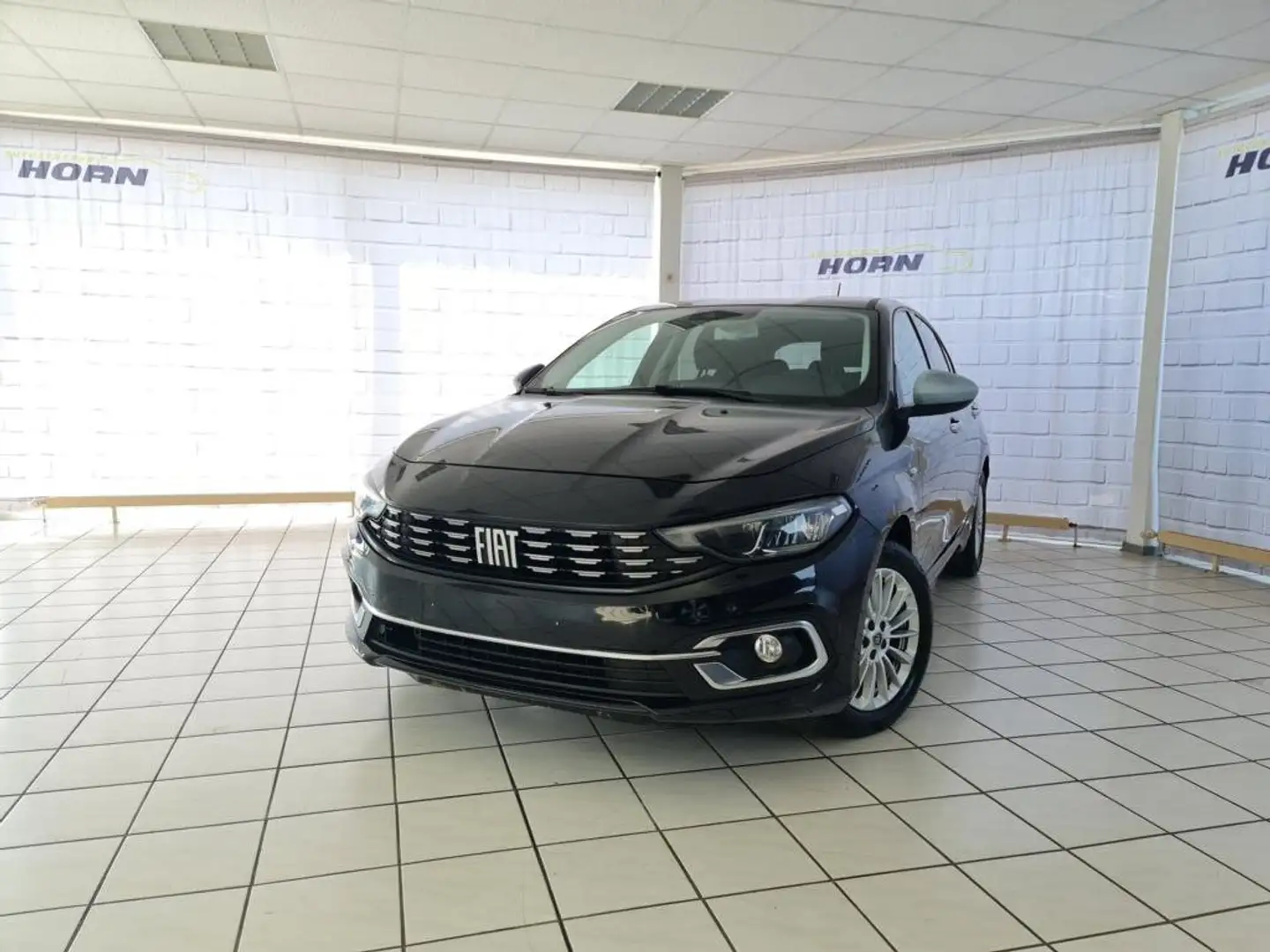 Fiat Tipo Cross, 1.Hand, Navi, Kamera, AppConnect, LMF Noir - 1
