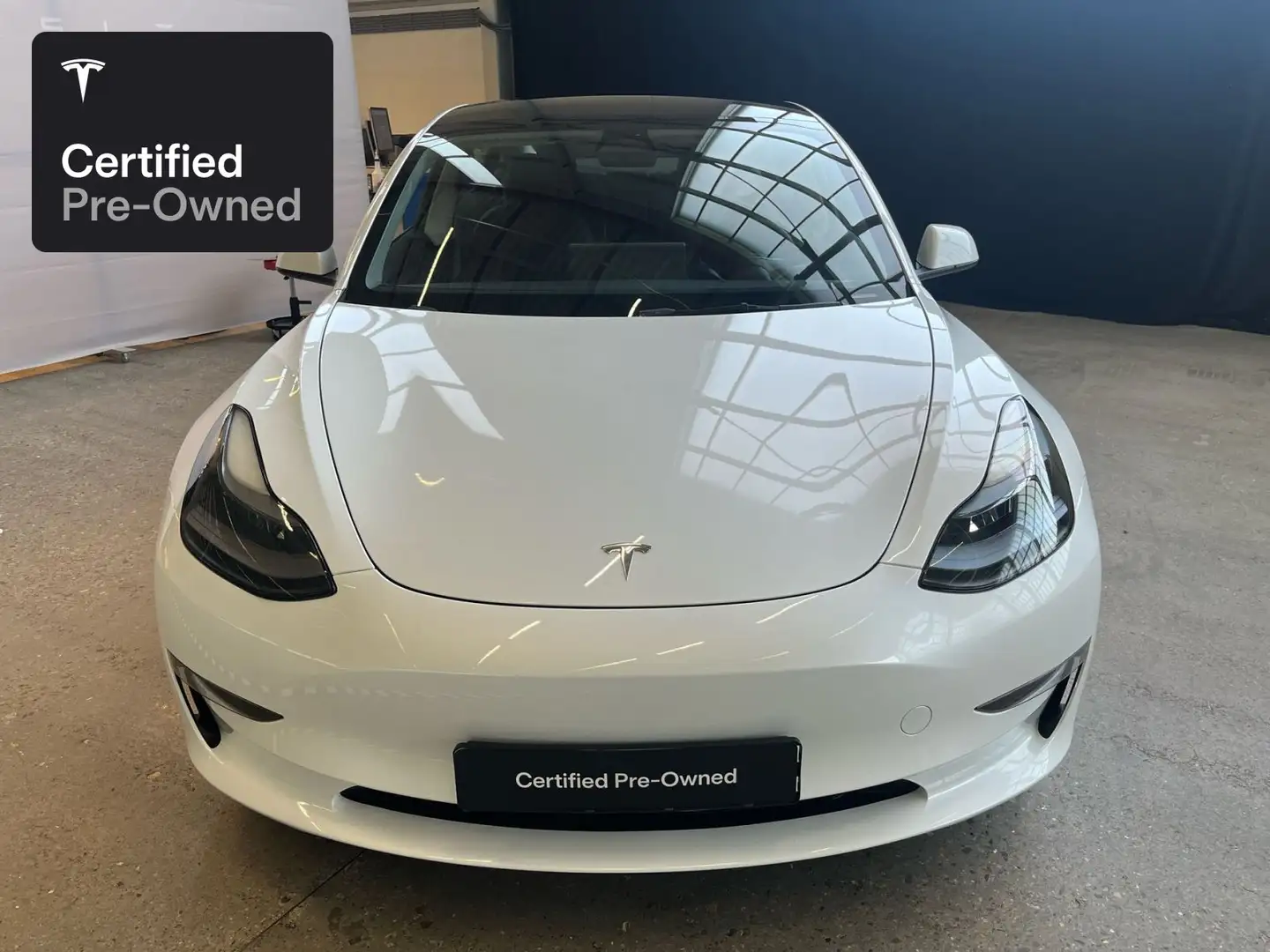 Tesla Model 3 Long Range RWD "Certified Pre-Owned" Weiß - 2
