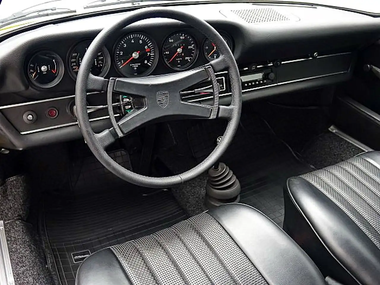Porsche 911 2.4T Coupe Restauriert! 59.000,- investiert, foto 9