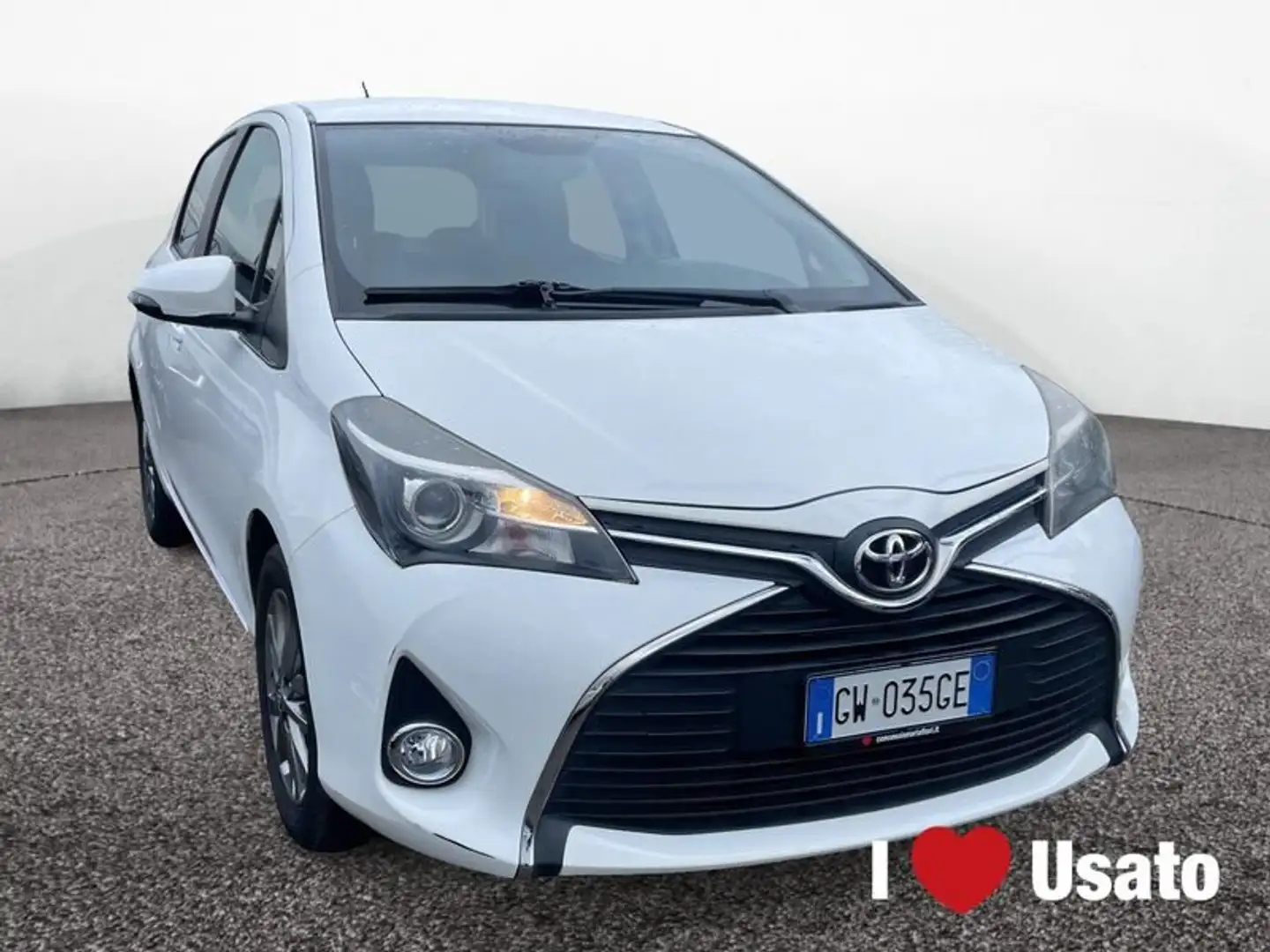 Toyota Yaris III 2015 5p 1.0 Lounge Bianco - 2