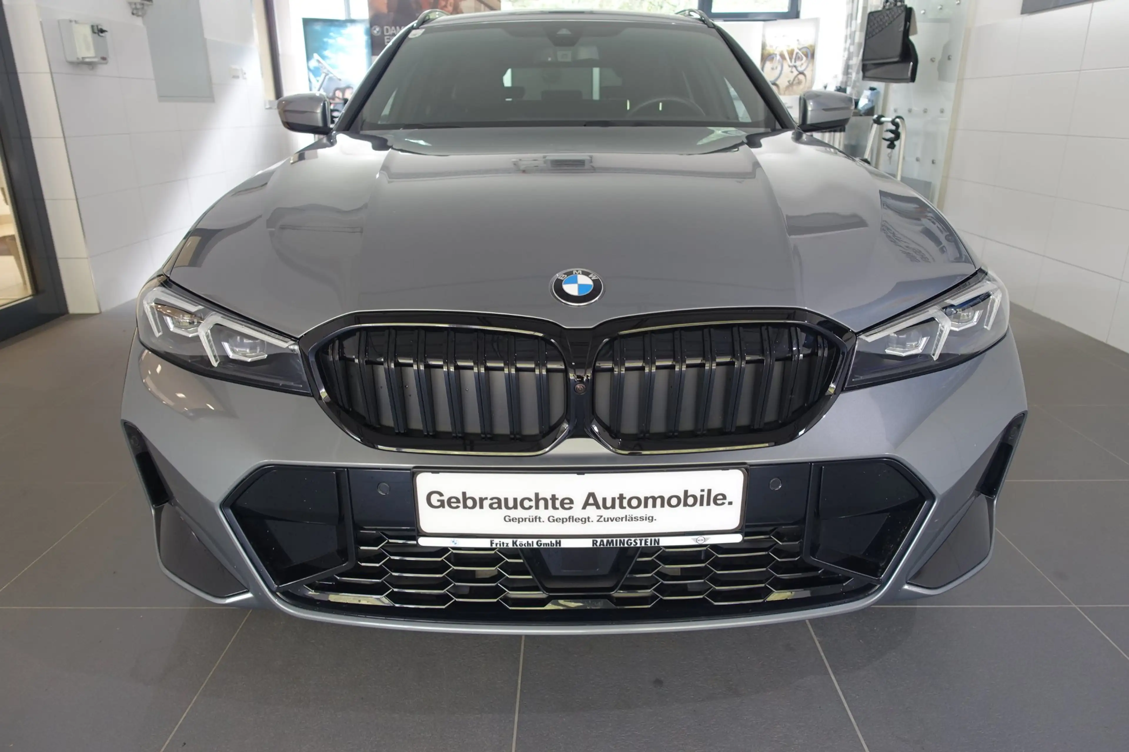 BMW 320 d xDrive M-Sport — photo 2