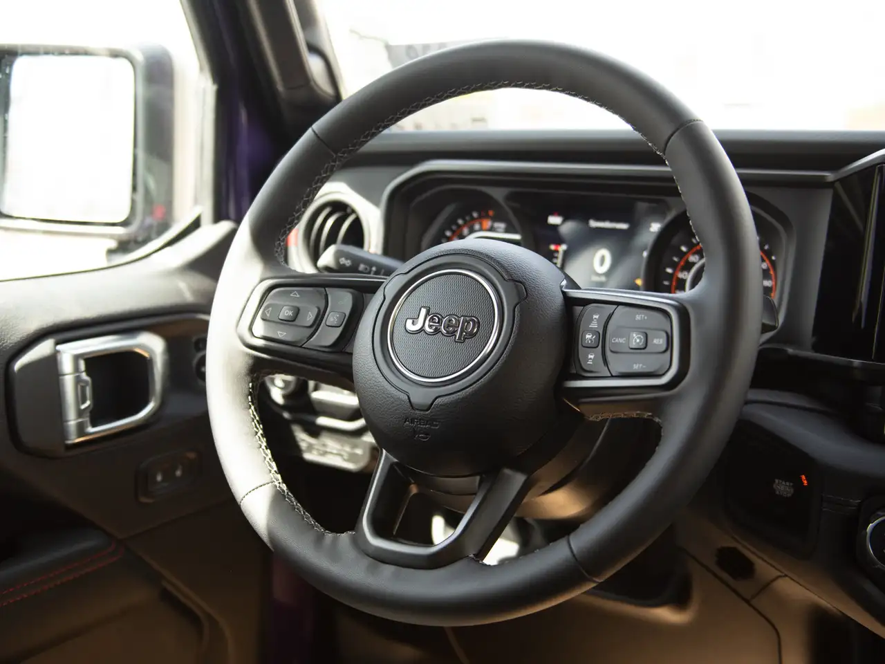 Jeep Gladiator photo Jeep Gladiator
