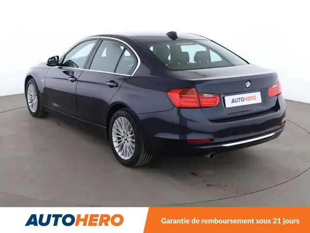 BMW 3 Series view 4