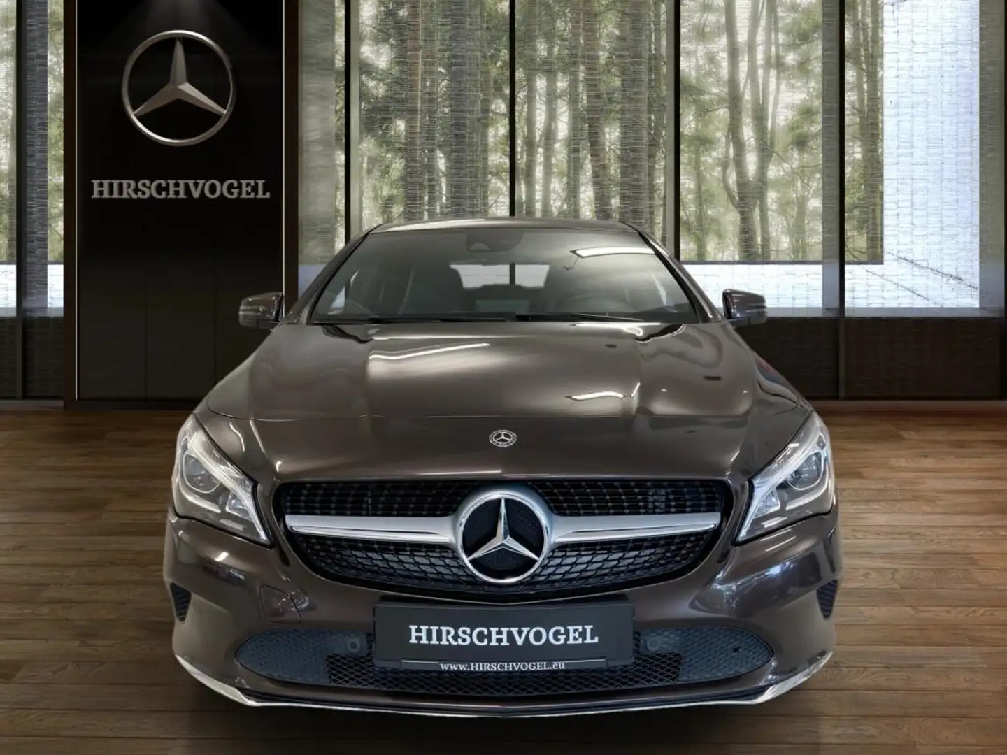 Mercedes-Benz CLA 200 d Urban+Navi+LED+PDC+SHZ+Spiegel-Paket Marrone - 2