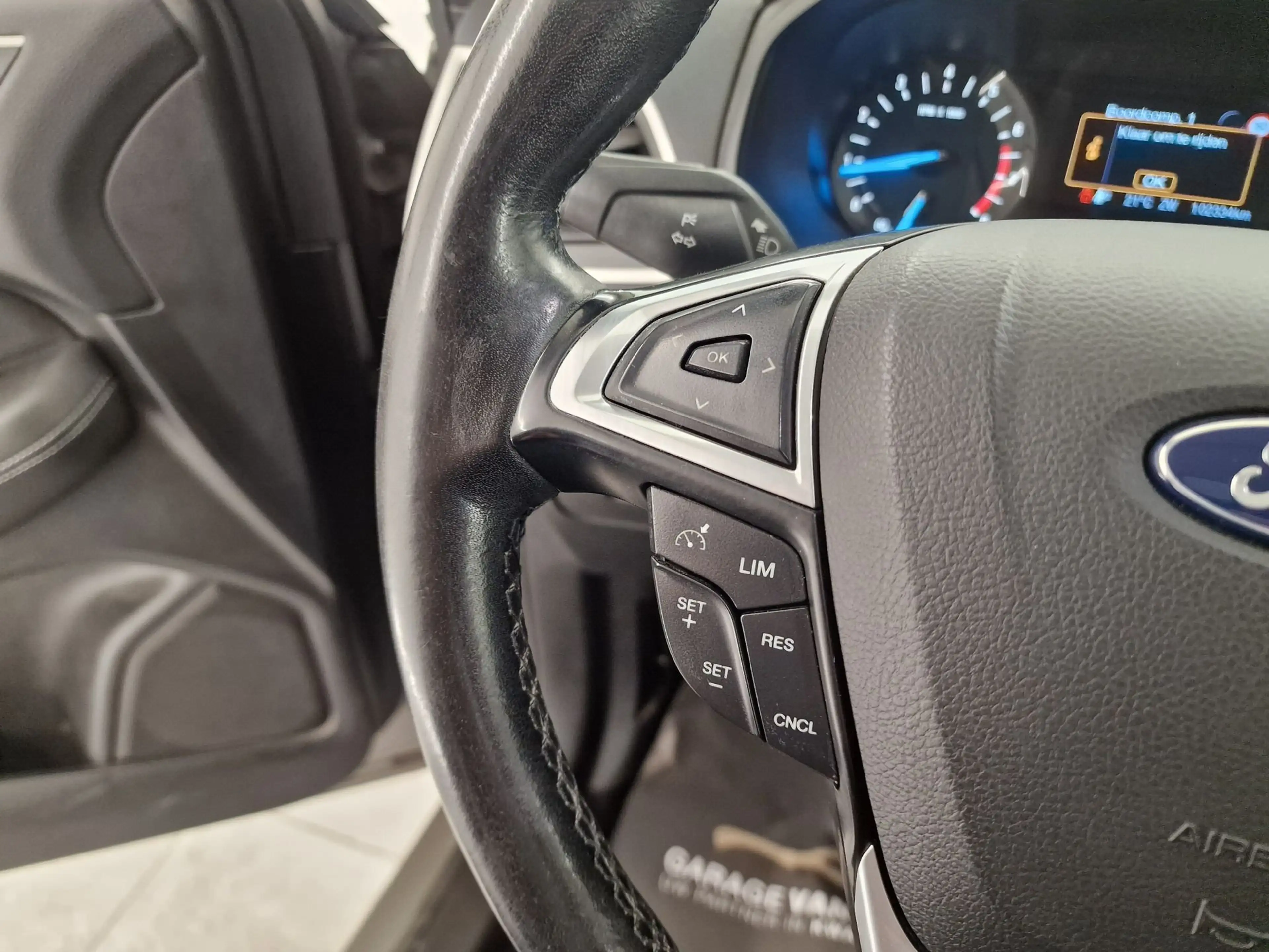 Ford S-Max TITANIUM BENZINE-PANO DAK-GPS — photo 11
