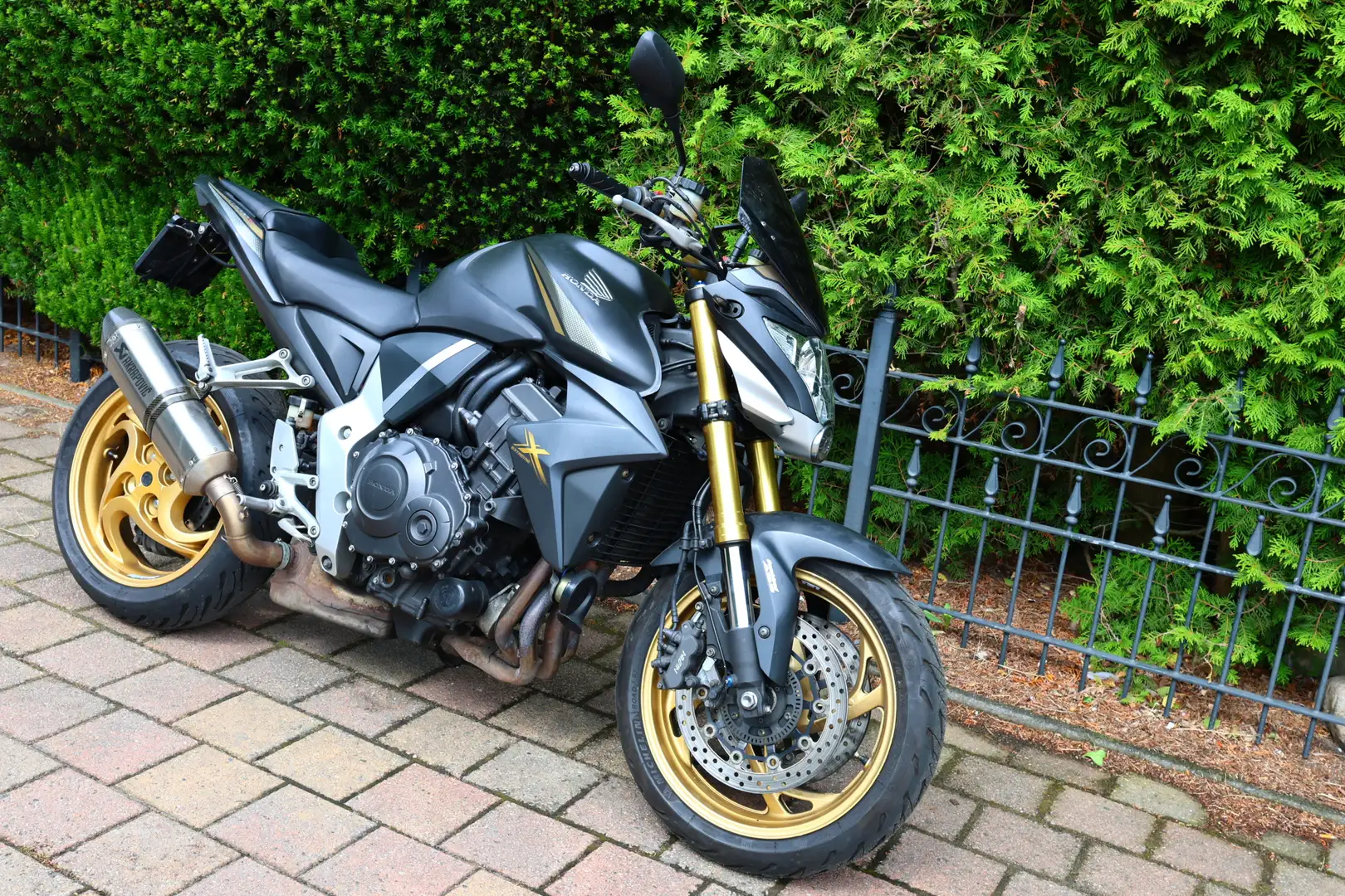 Honda CB 1000 R | CB1000RA X-TREME ABS Zwart - 2