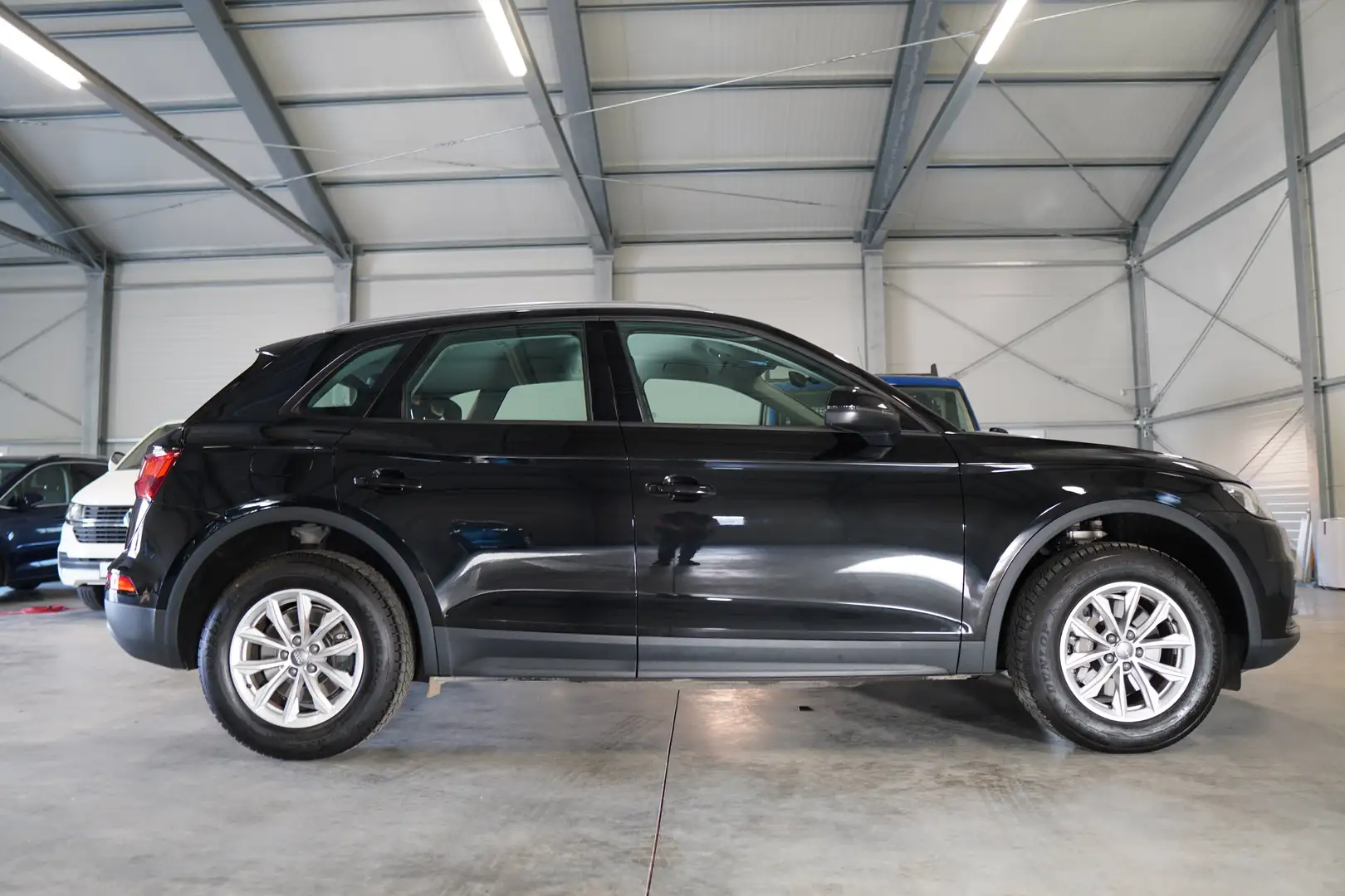 Audi Q5 40 TDI quattro S-tronic LEDER MATRIX LED NAVI AID Schwarz - 2