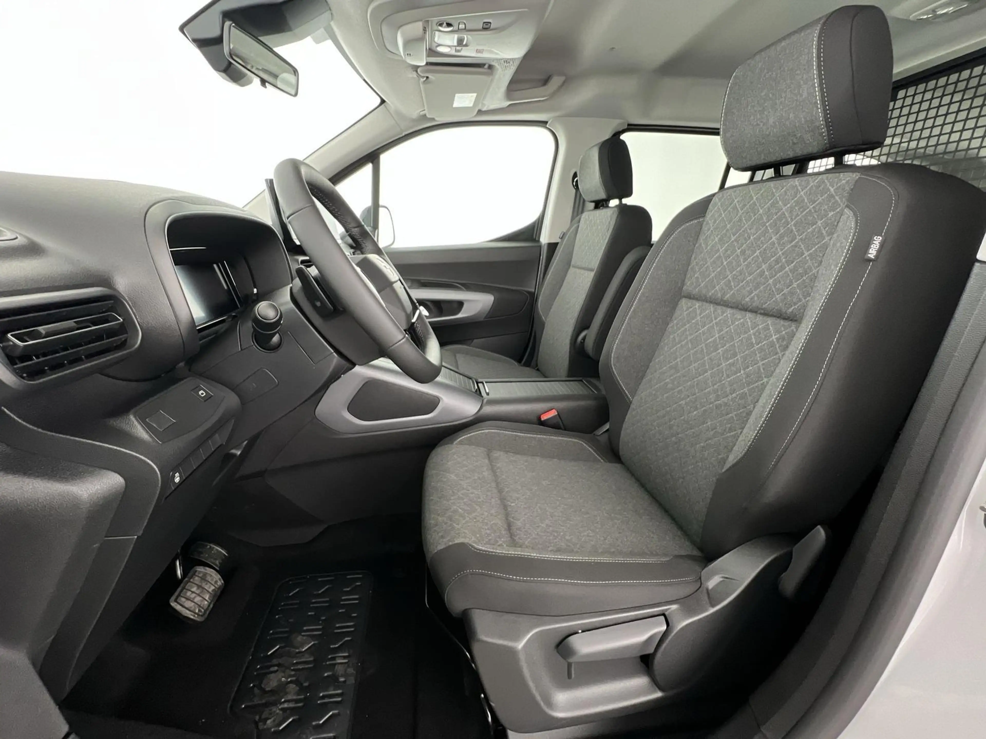 Opel Combo Life Edition XL N1 1.5D*NAVI*LKH*RFK*uvm — photo 8
