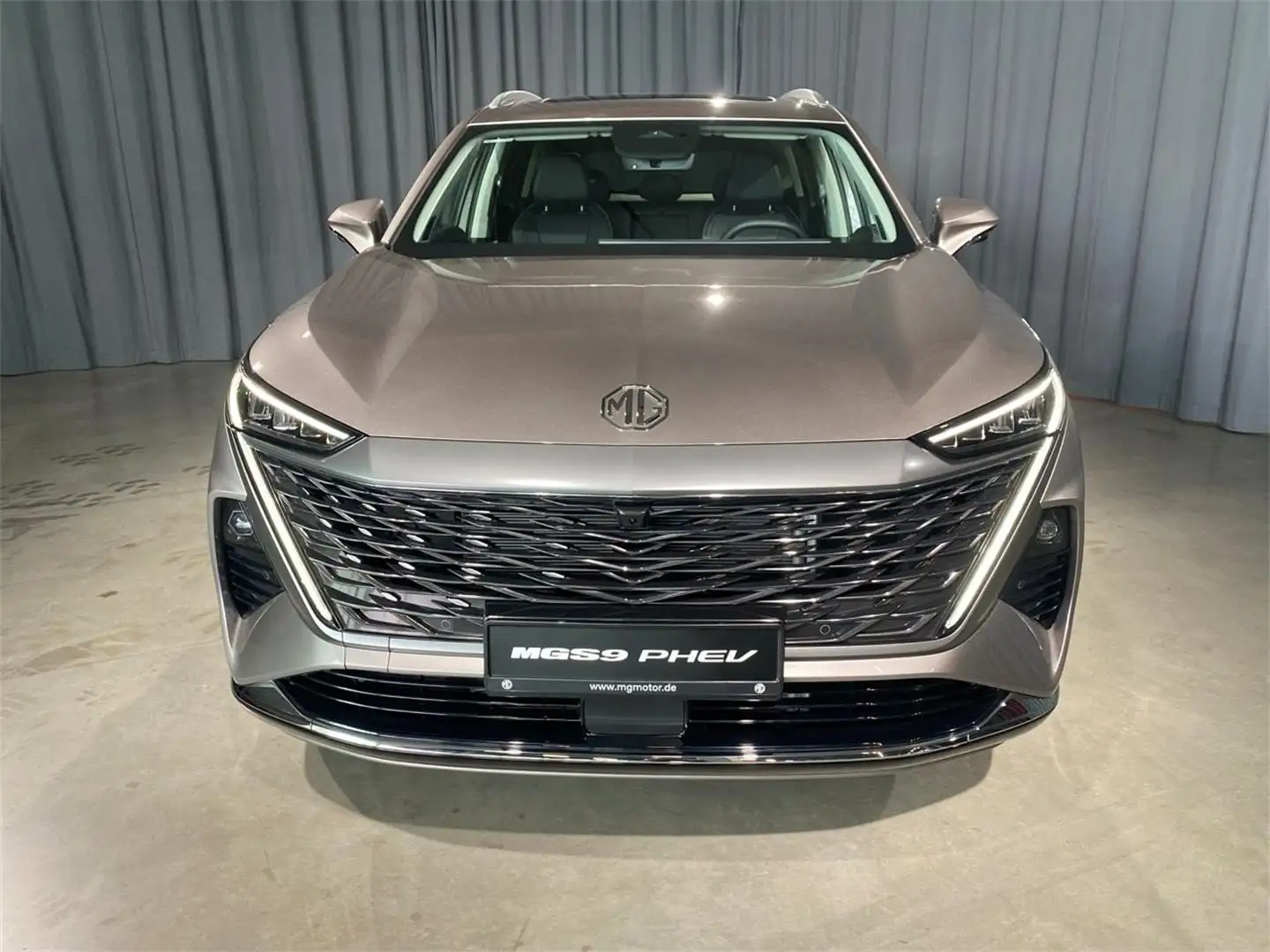 MG MGS9 PHEV Luxury MY25 Silber - 1