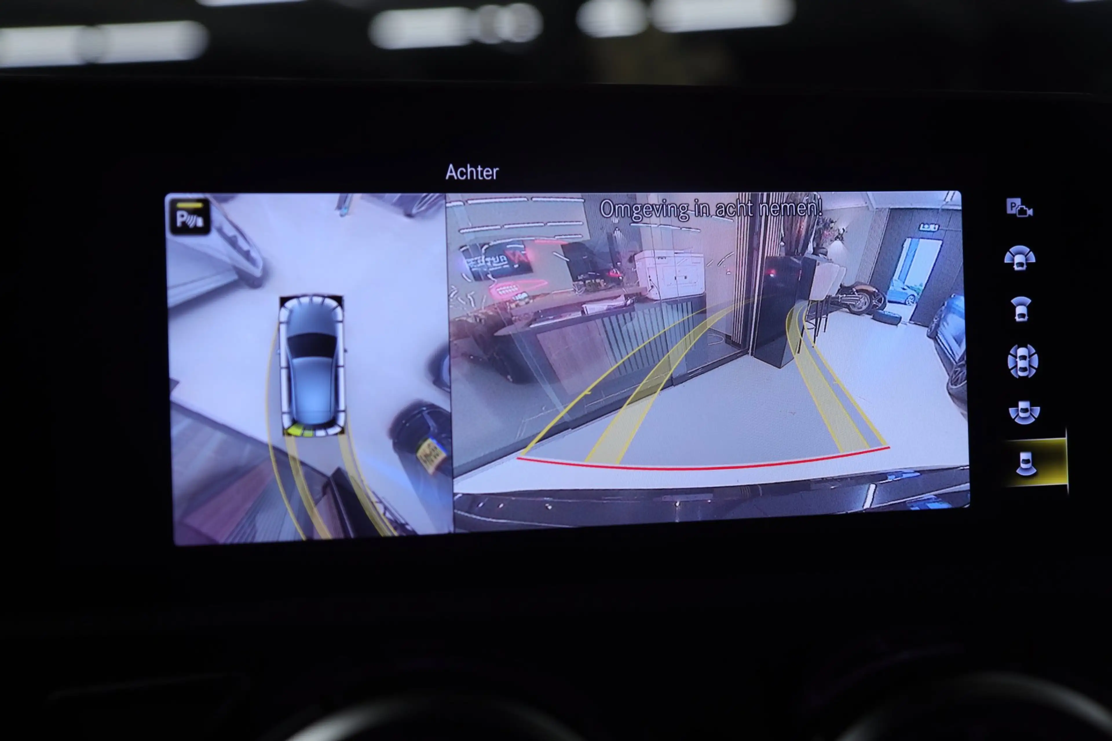 Mercedes-Benz A 220 4MATIC AMG-LINE PANO/BURM/SFEER/360CAM/KEYLESS/VOL — photo 28