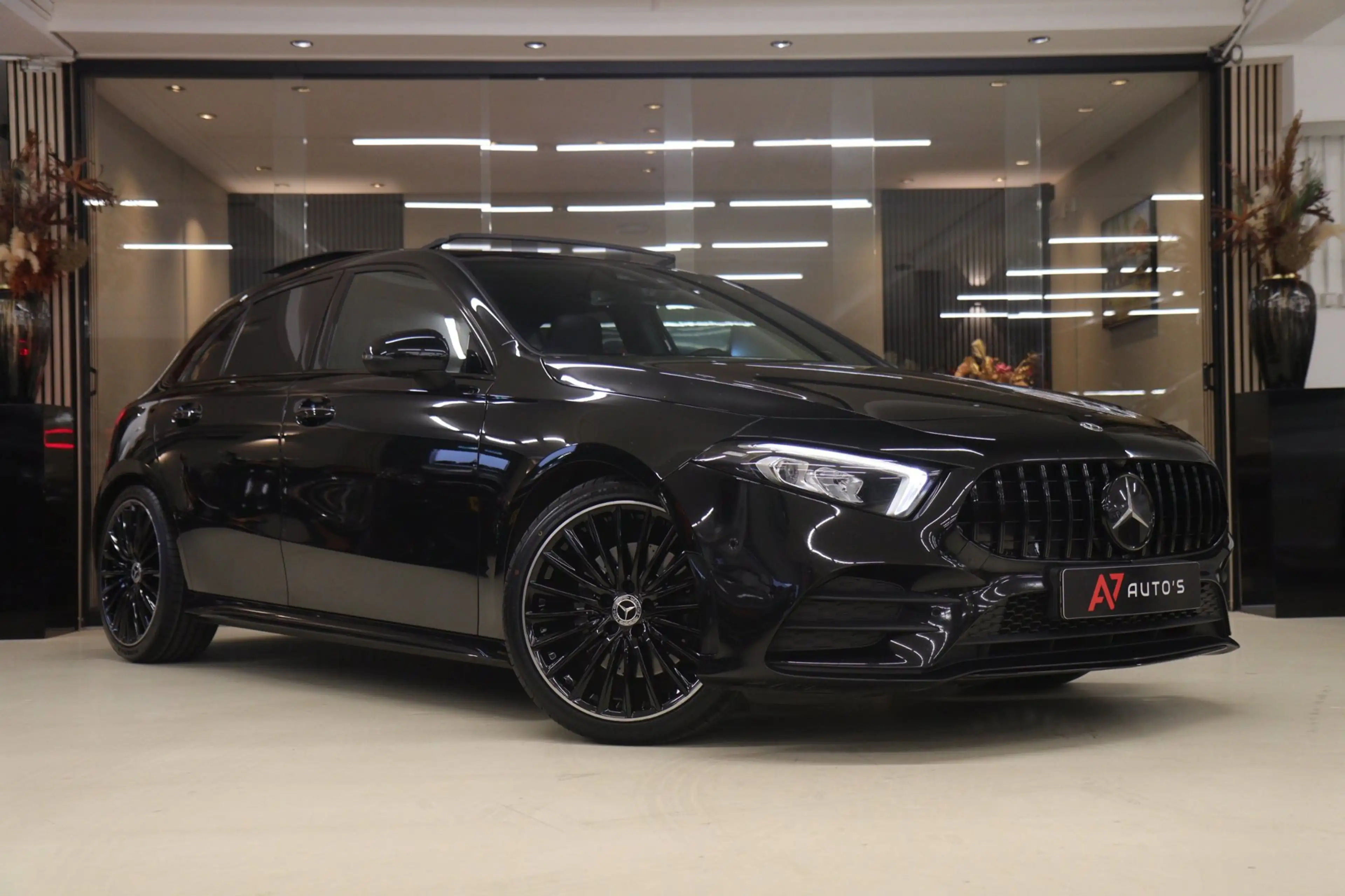 Mercedes-Benz A 220 4MATIC AMG-LINE PANO/BURM/SFEER/360CAM/KEYLESS/VOL — photo 3