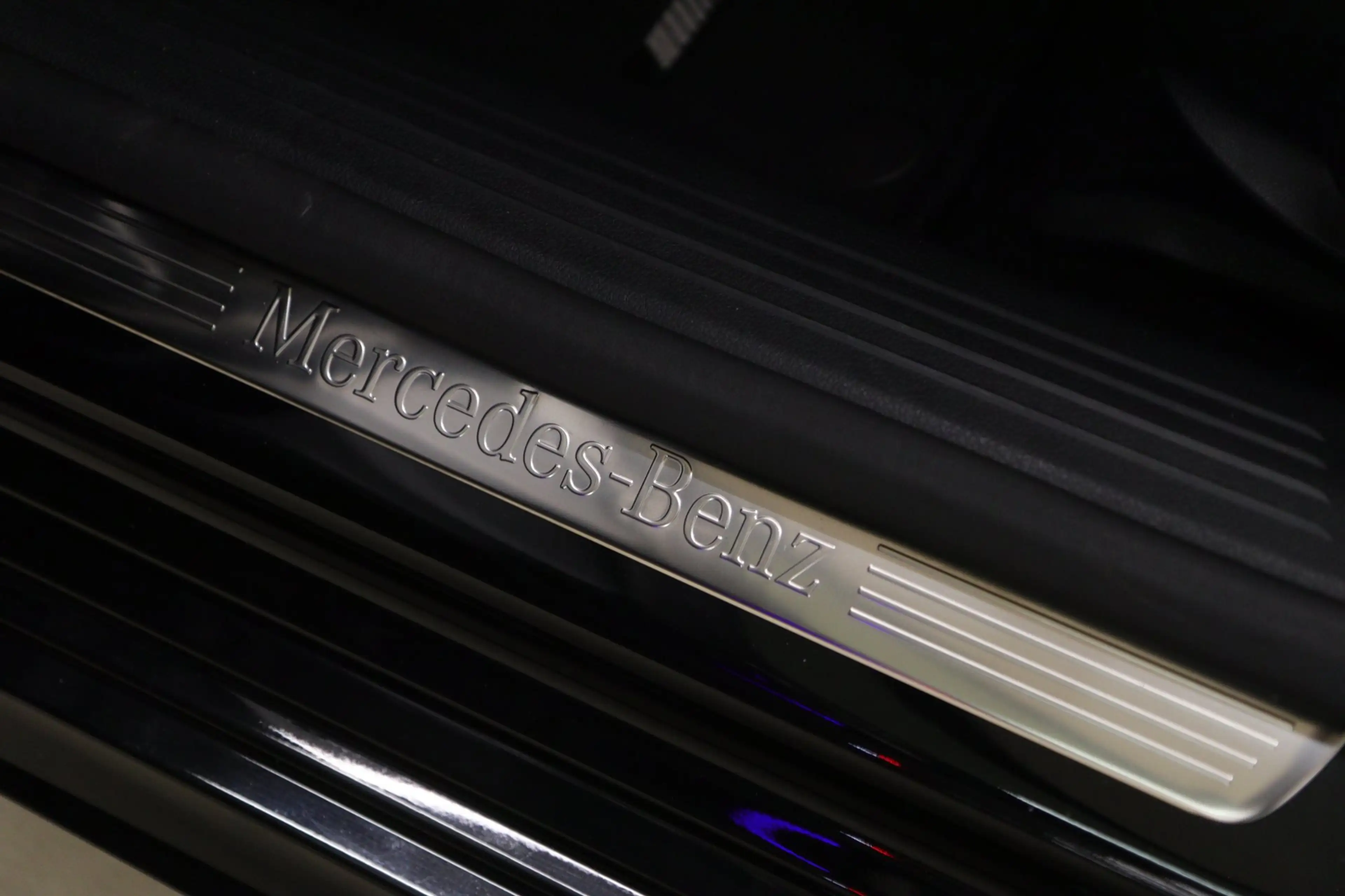 Mercedes-Benz A 220 4MATIC AMG-LINE PANO/BURM/SFEER/360CAM/KEYLESS/VOL — photo 43