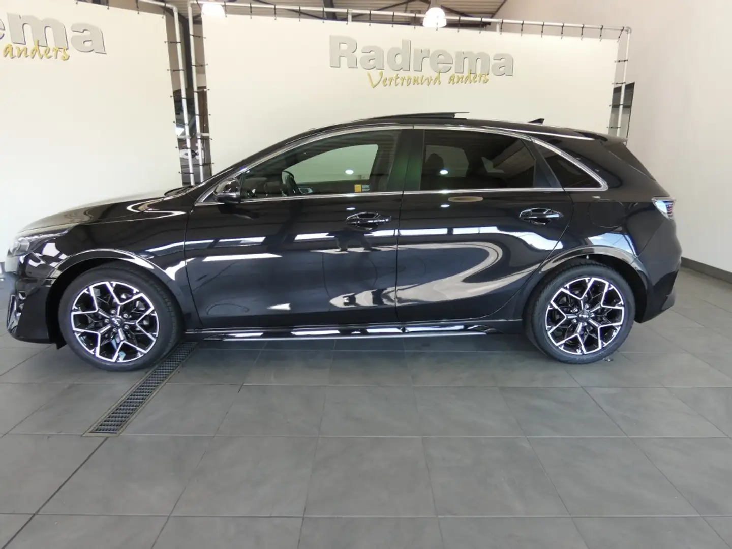 Kia Ceed / cee'd 1.0 T-GDi GT-Line Zwart - 2