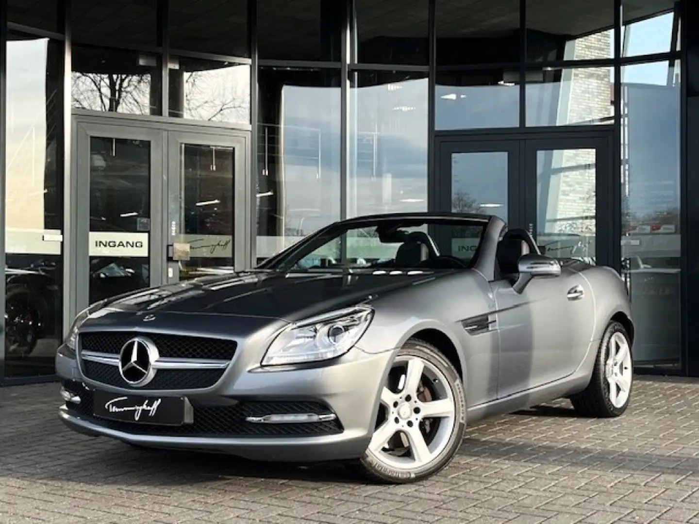 Mercedes-Benz SLK 250 250 AUT. 204PK LEDER - AIRSCARF - STOELVERW. - 17 Gris - 1