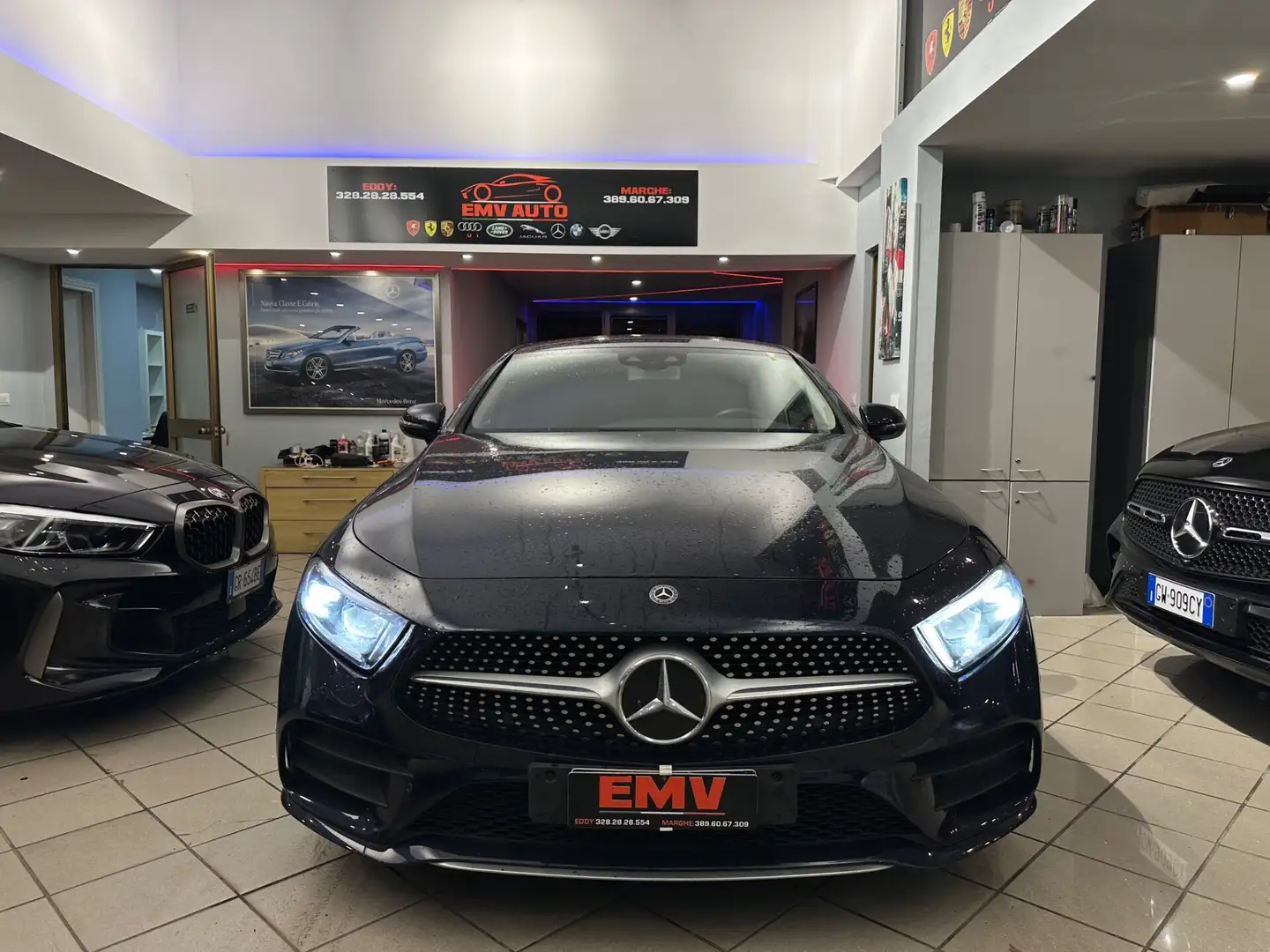 Mercedes-Benz CLS 350 350 d 4Matic Auto Premium Plus Modrá - 2