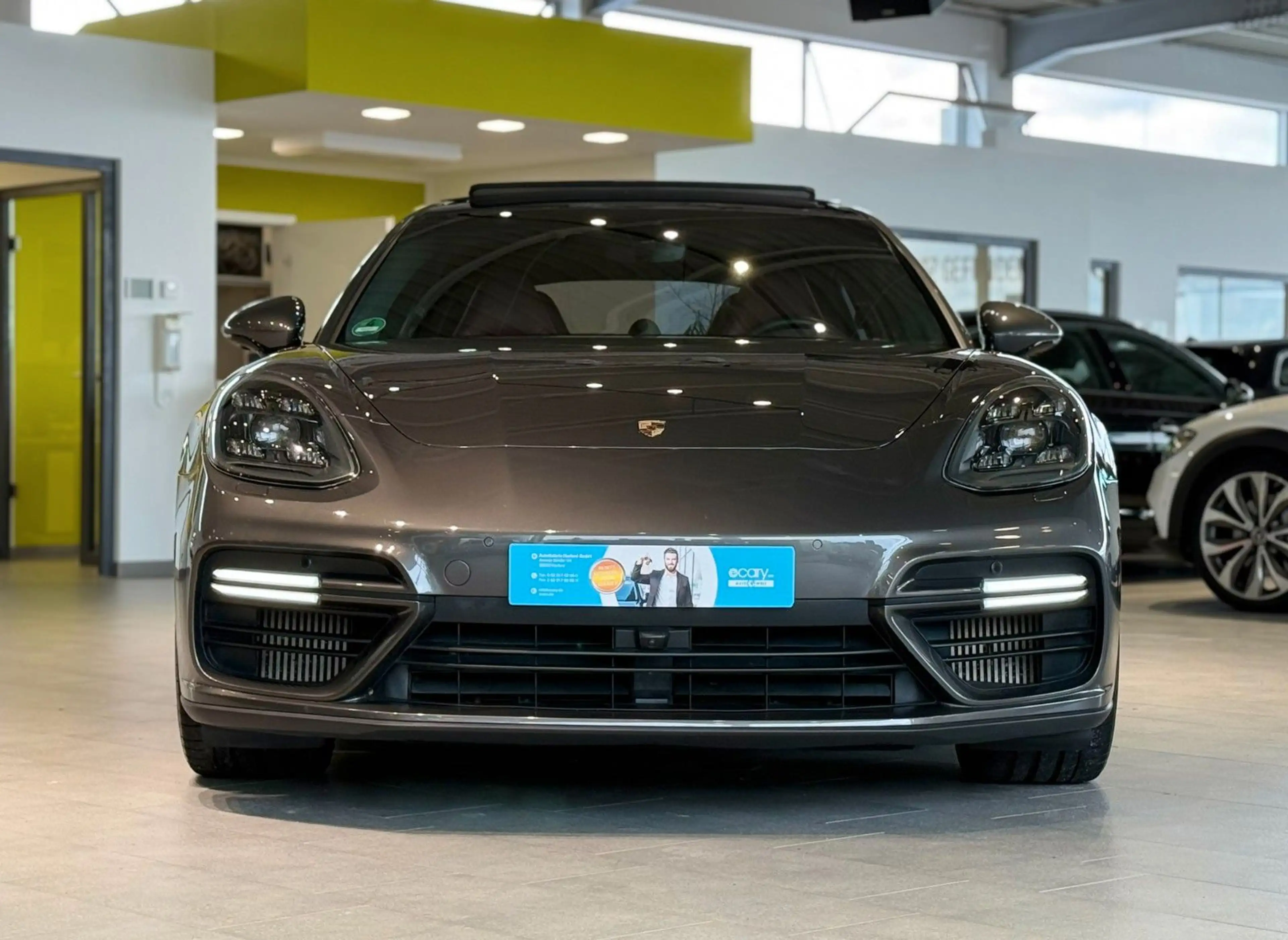 Porsche Panamera Turbo*Approved*Massage*Sitzbel.*Pano* — photo 9